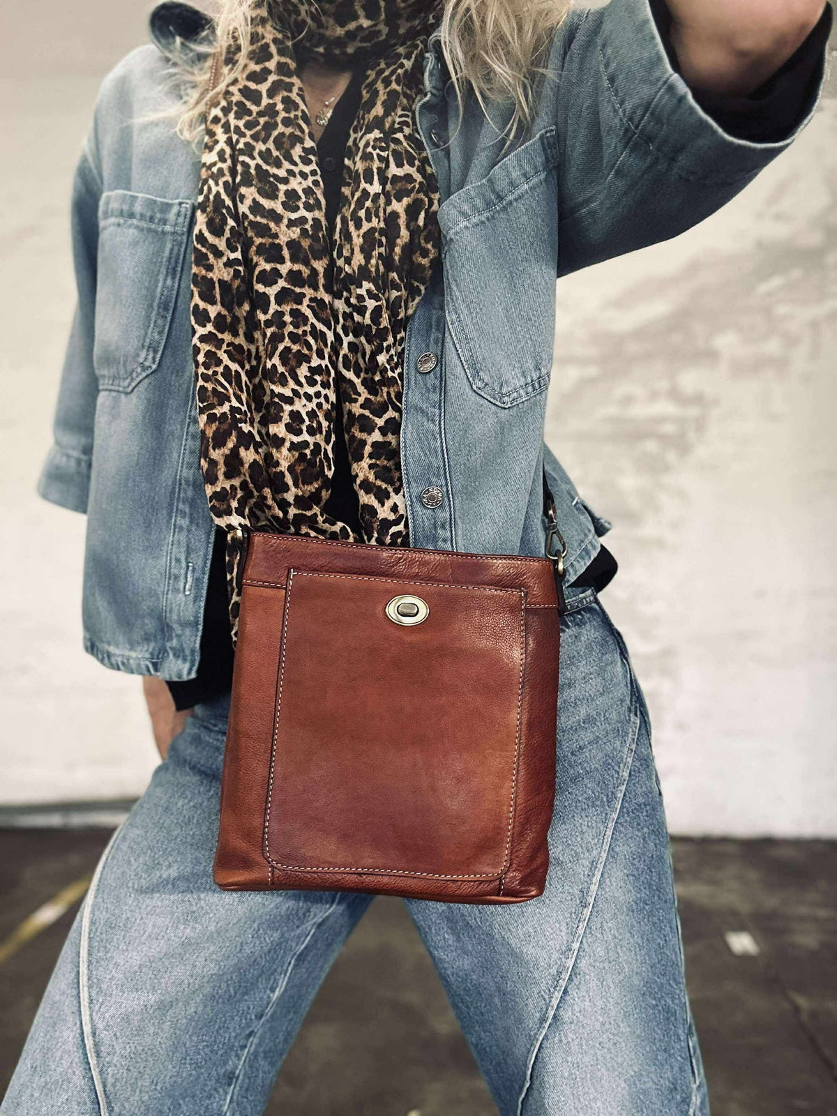 Crossbodytas Moa small - Cognac