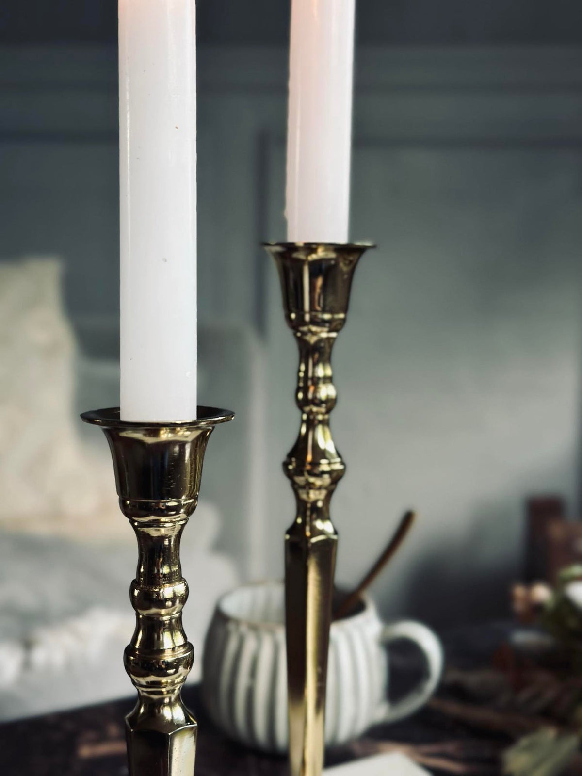 Kandelaar hoekig Aluminium goud
