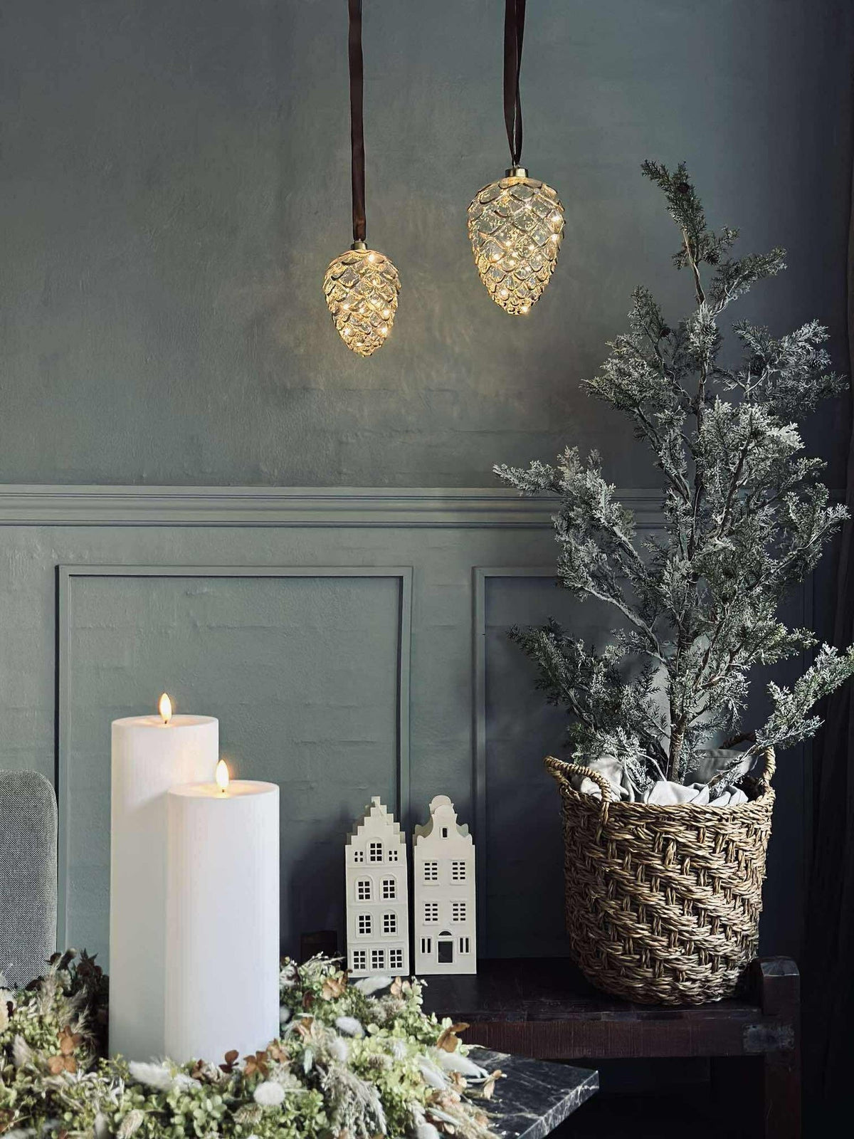 Dennenappel hangdecoratie van glas