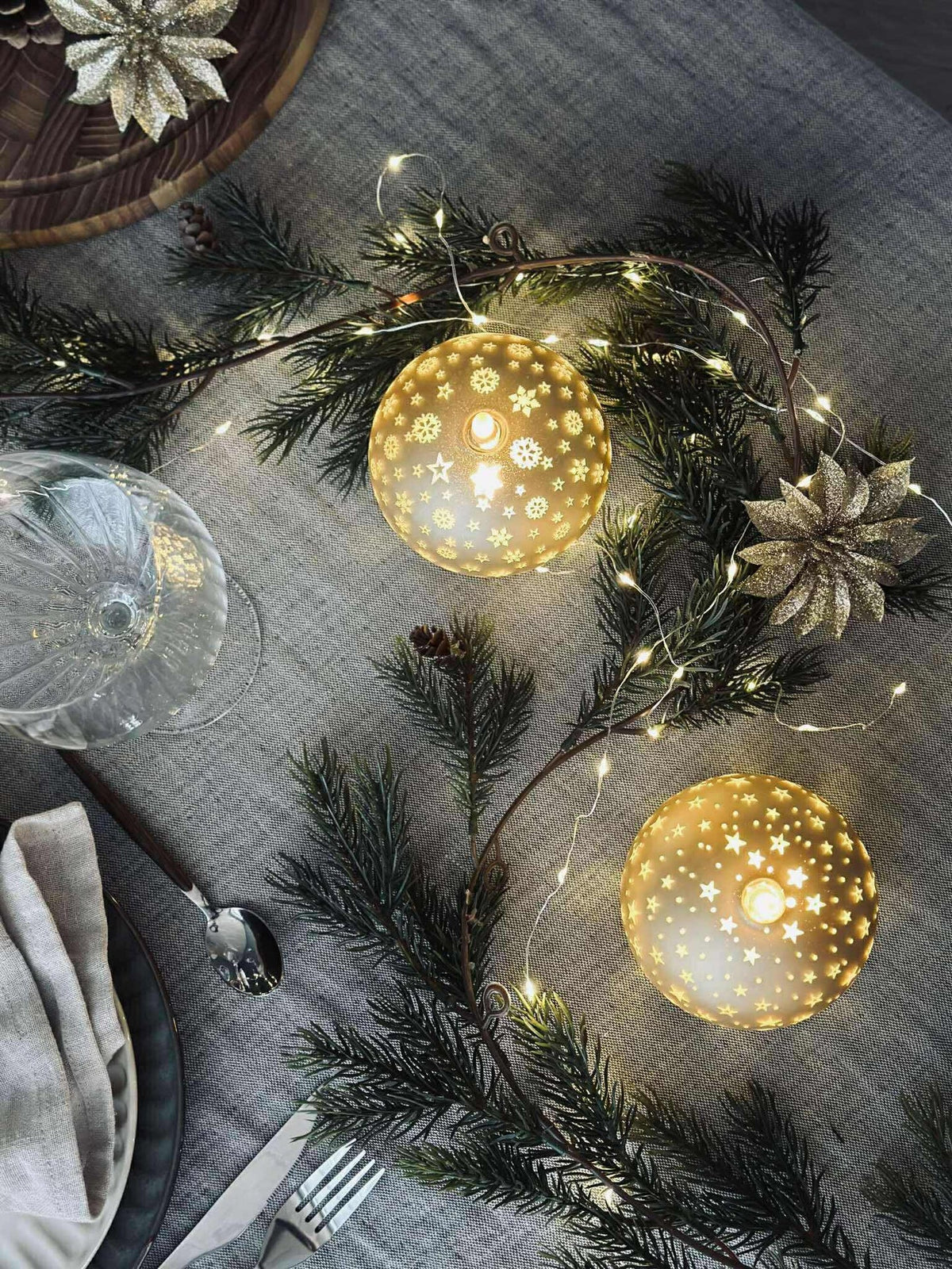 Kerstkaars Gold XMAS 10 cm