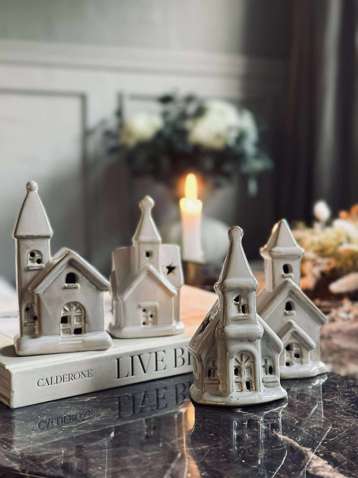 Lichtshuis Kerk met led - WHITE MIX