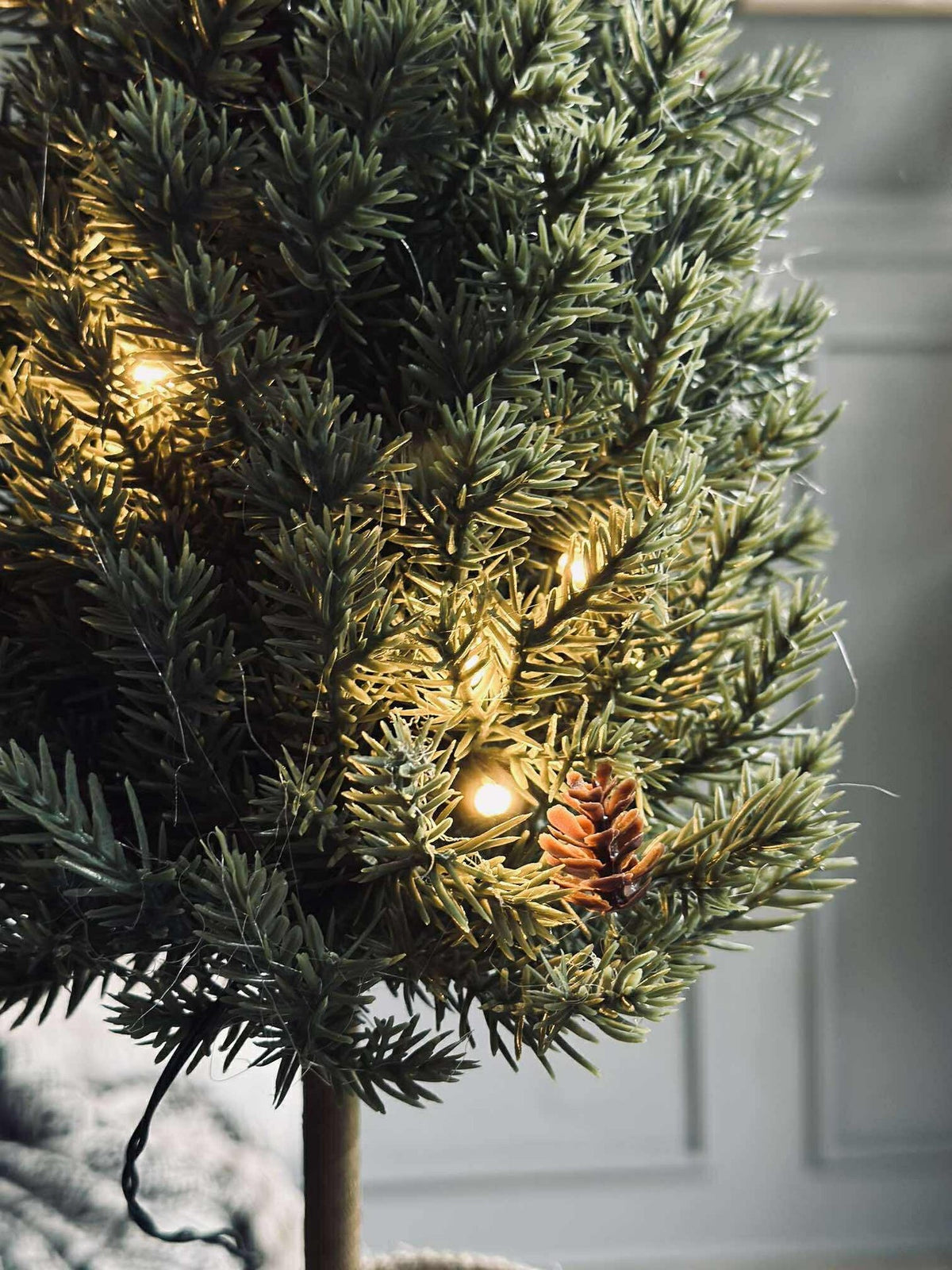 Kerstboom met lichtsnoer - 50 cm.