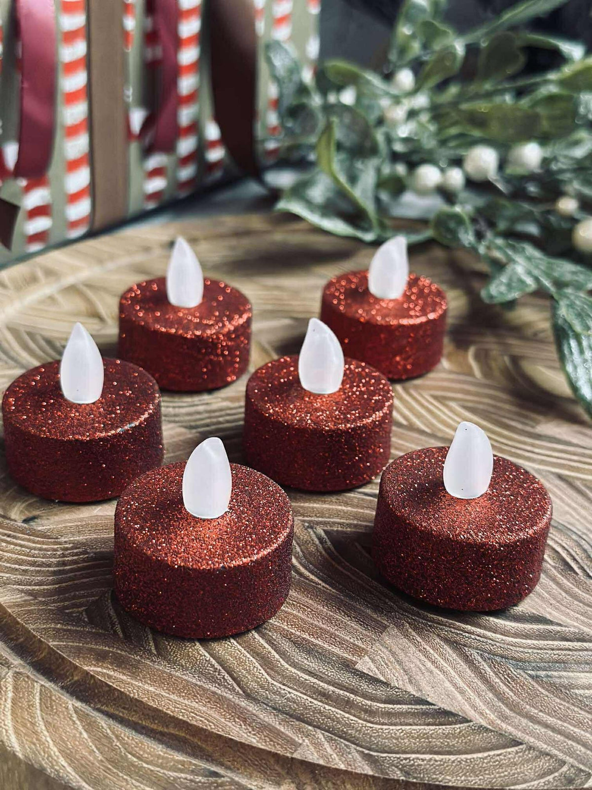 Theelichtjes met led - Rode glitter 6 st.