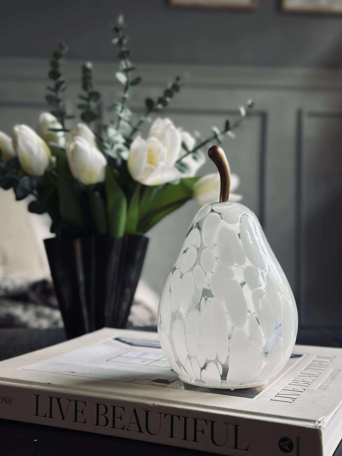 Lamp in de vorm van een peer met licht - Wit