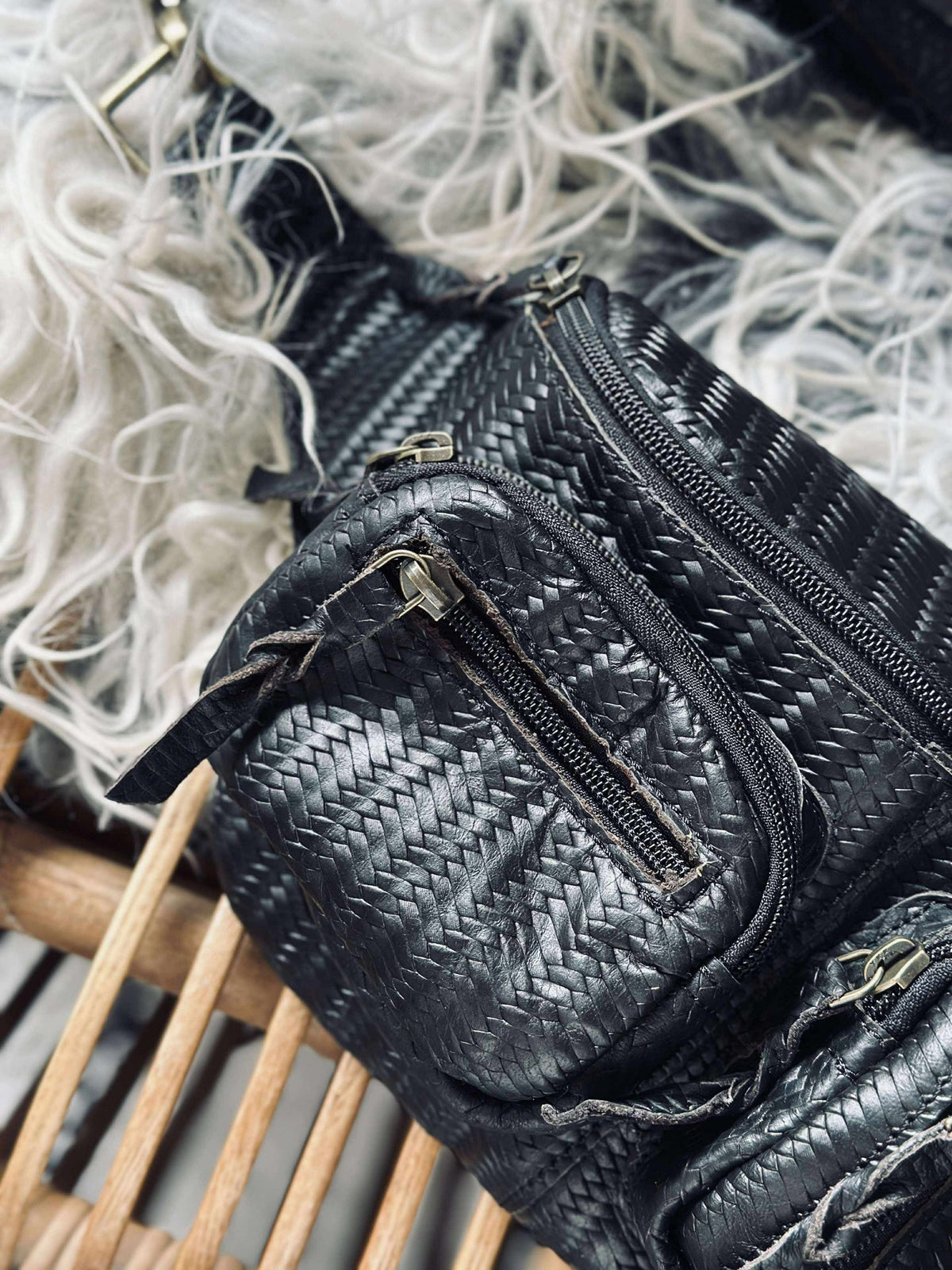 Bumbag Kaya - Zwart gevlochten