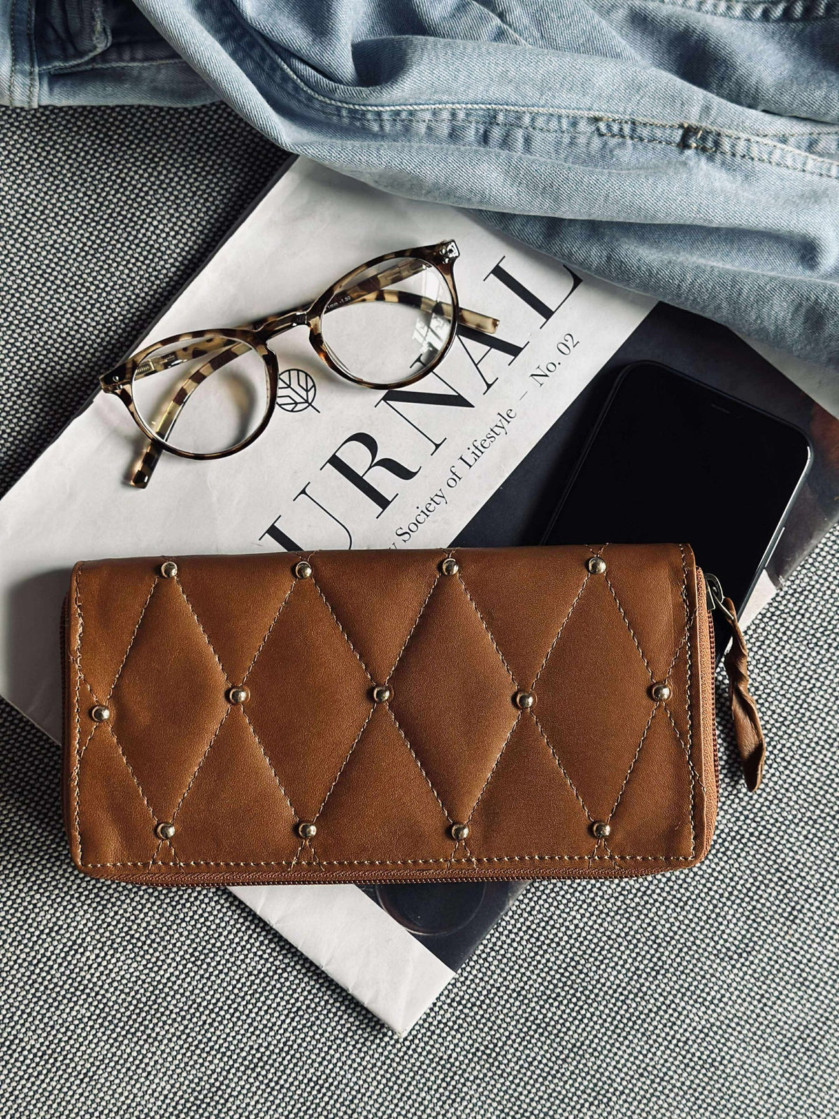 Clutch met studs - LIMA Small