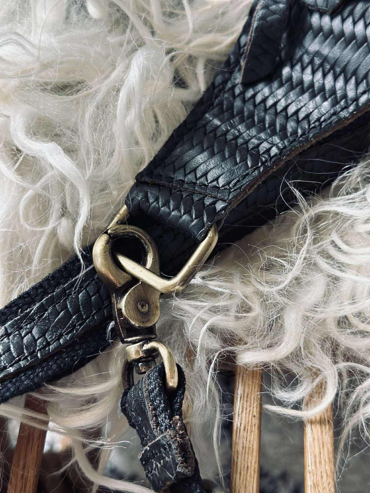 Bumbag Kaya - Zwart gevlochten