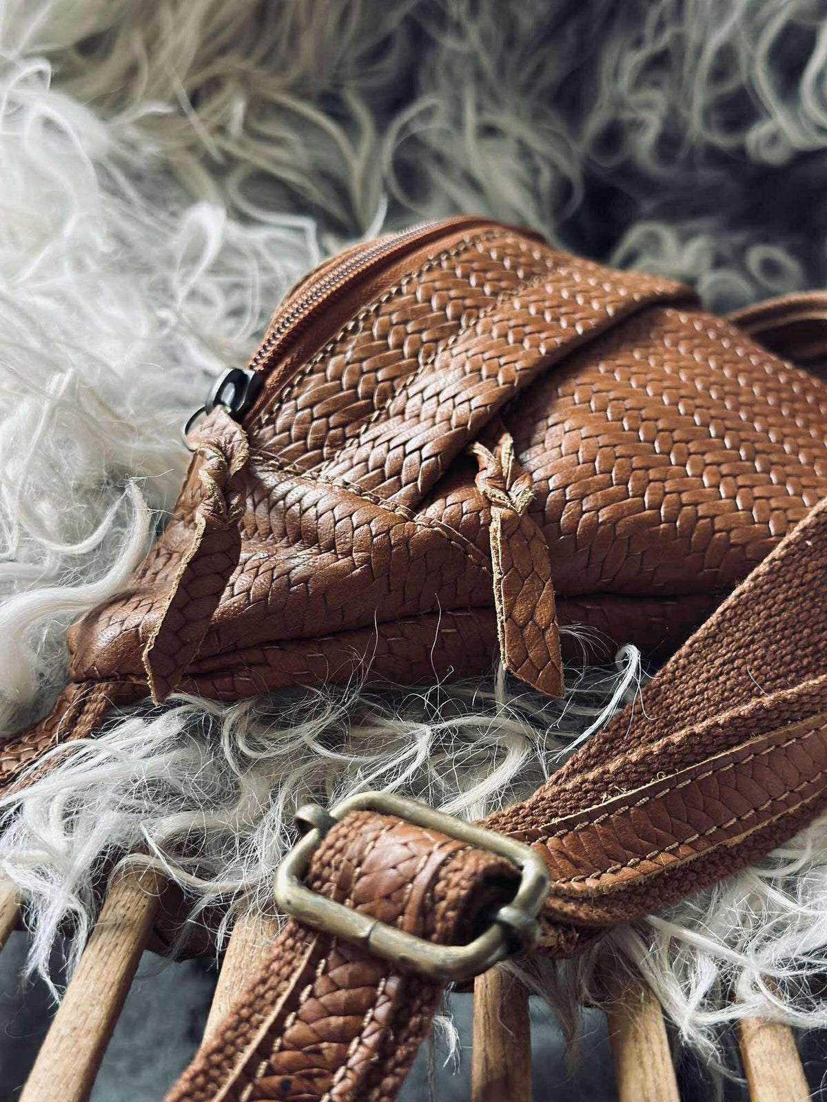 Bumbag Tasha - Cognac vlechtwerk
