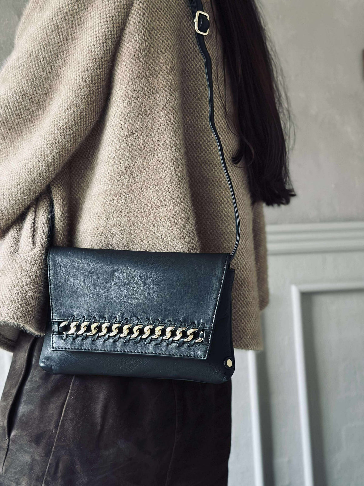 Clutch met gouden ketting - Small