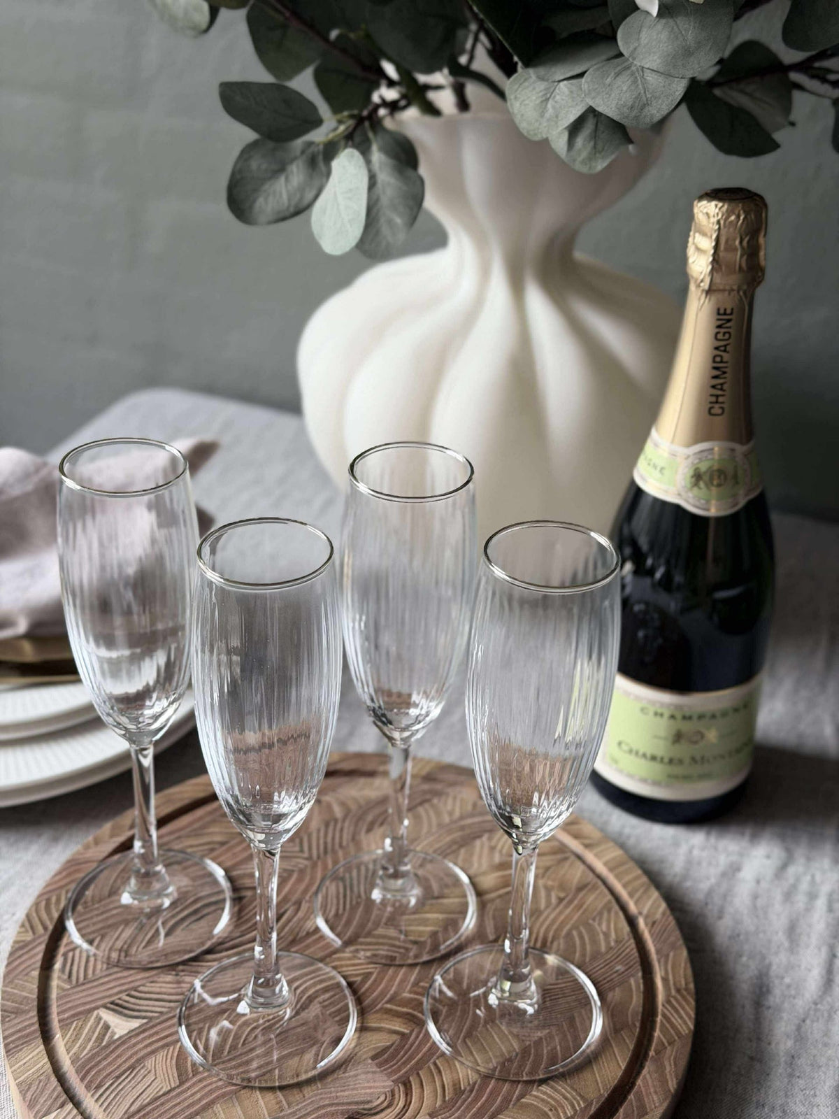 Champagneglazen geribbeld met gouden rand - 4 st.