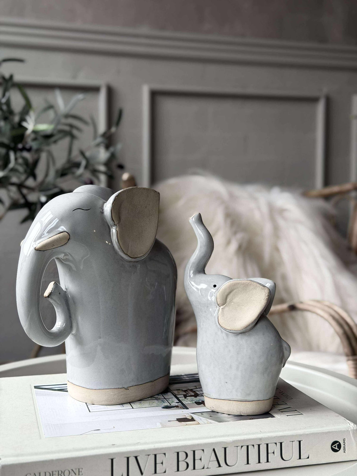 Olifant - Beige of grijs