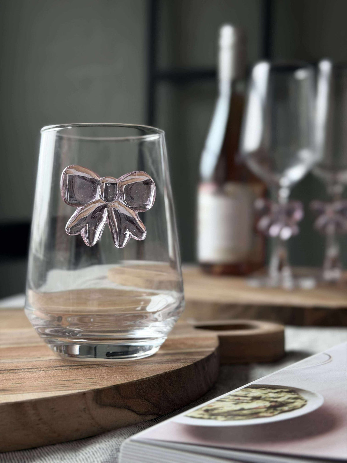 Glas met strik