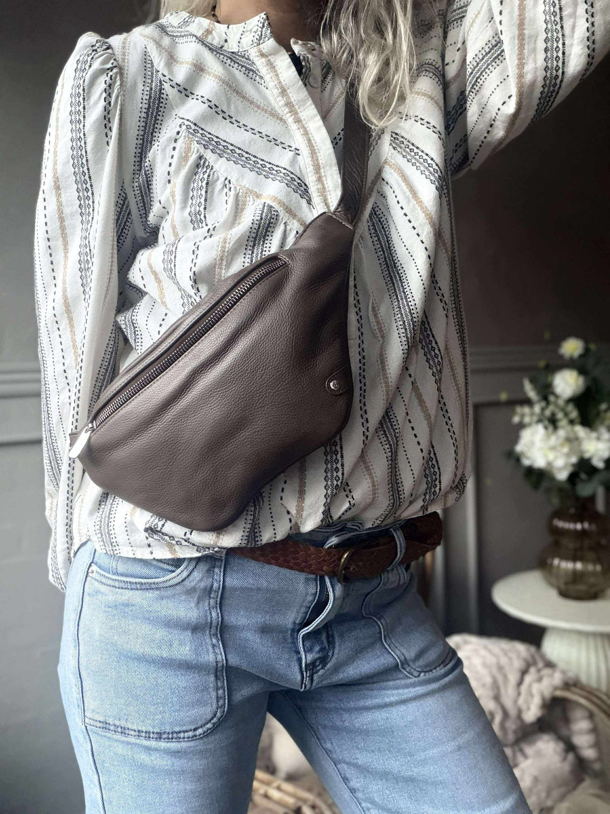 Bumbag Aura - Dark taupe
