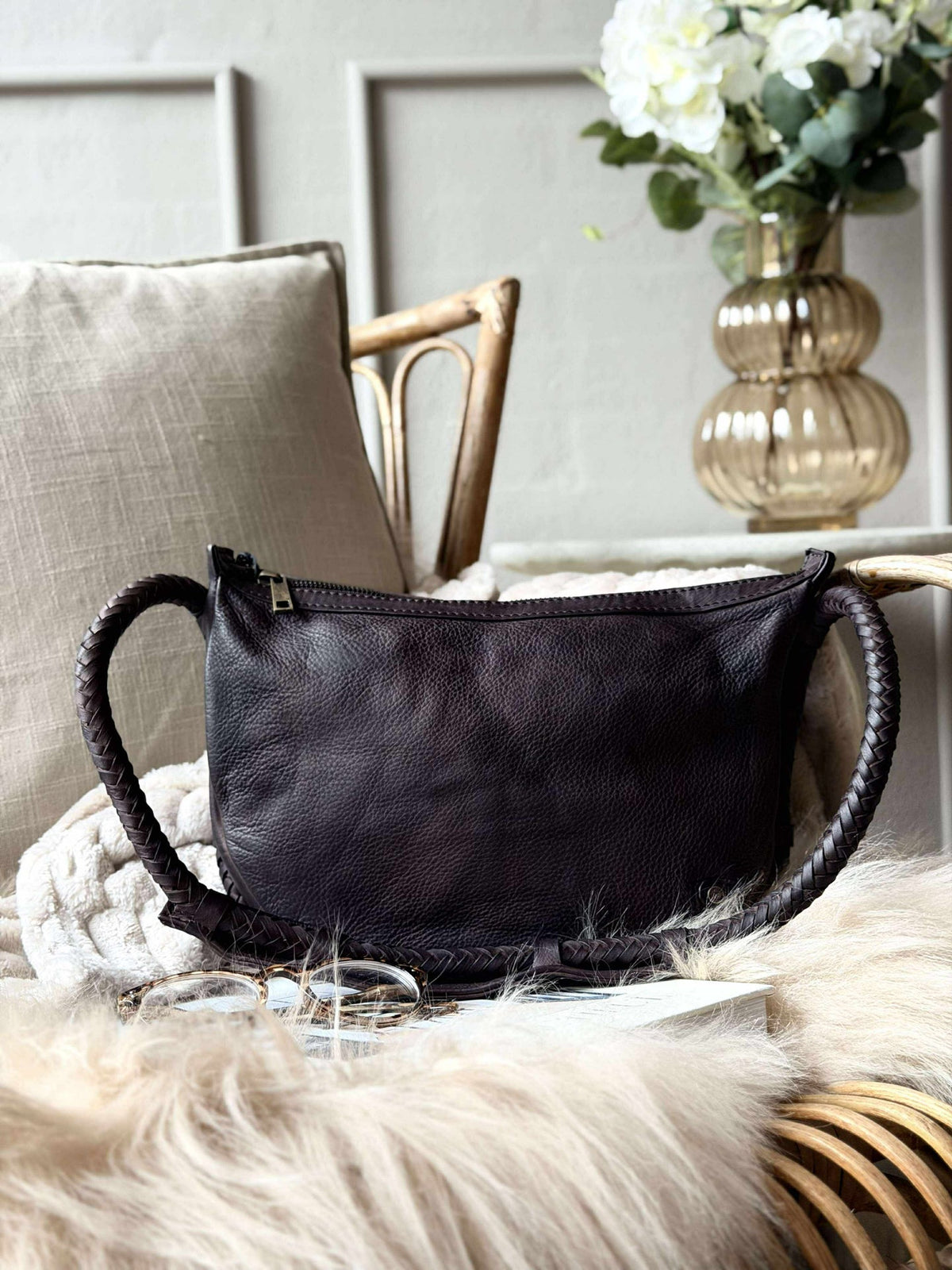 Handtas met mooie gevlochten band - Brown