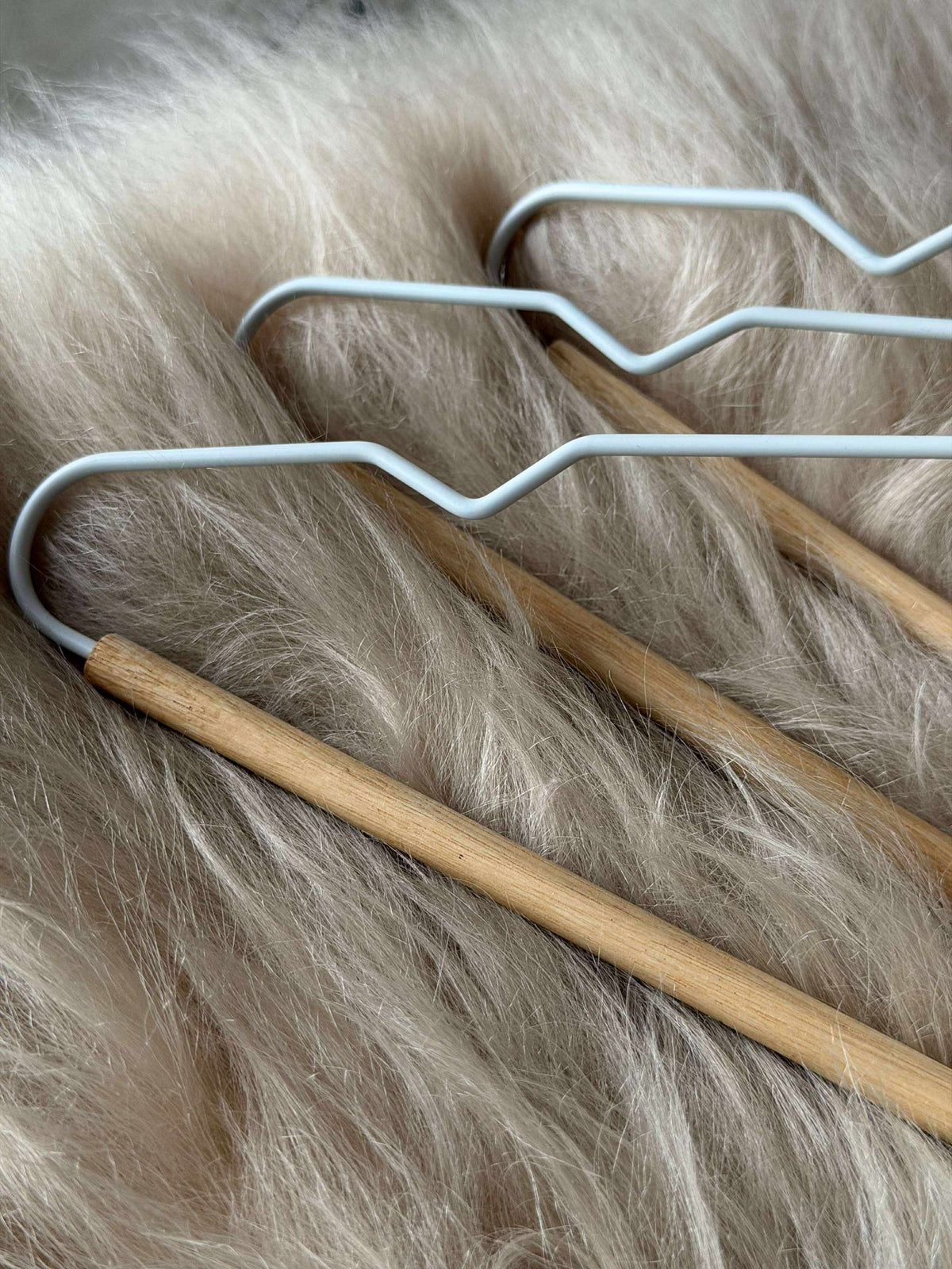 Kledinghangers set van 3 - metaal en hout