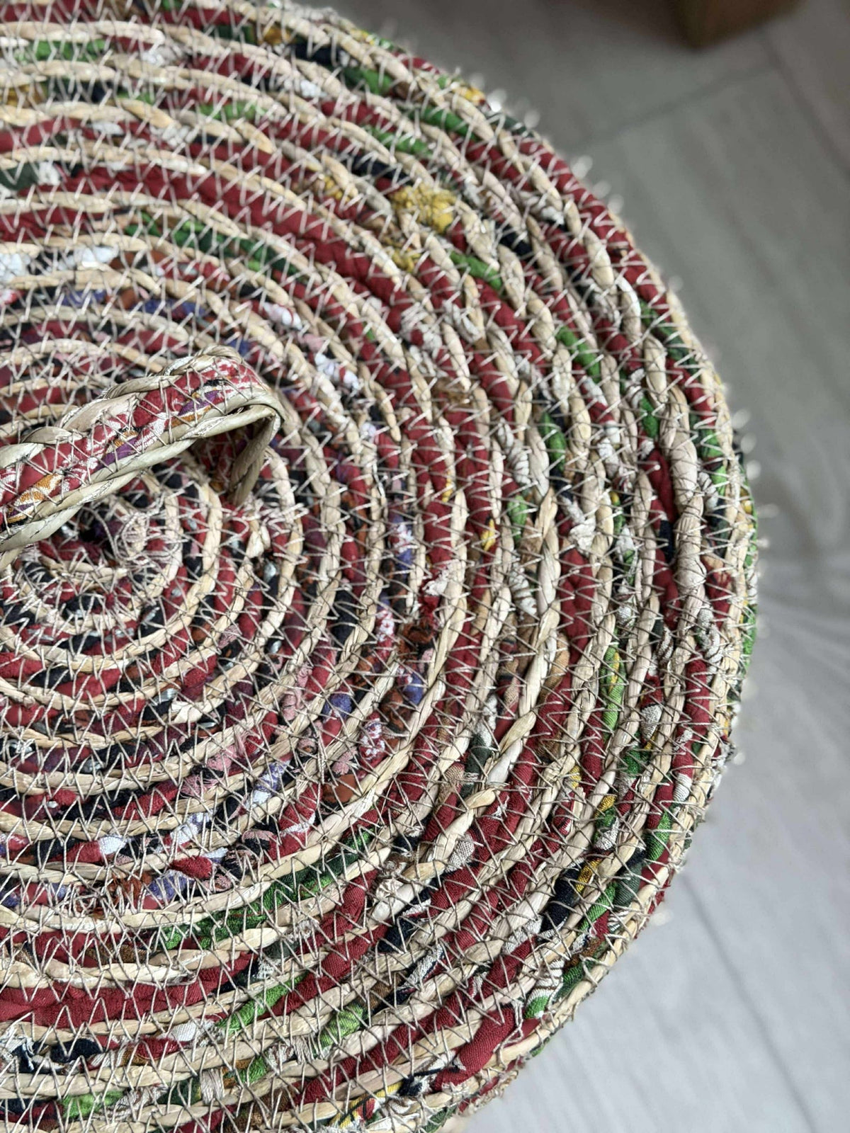 Manden met deksel COLOR - Set van 3 stuks