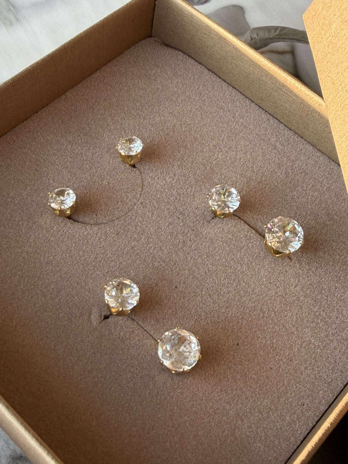 Mix box met 6 oorbellen - Riva 18k verguld
