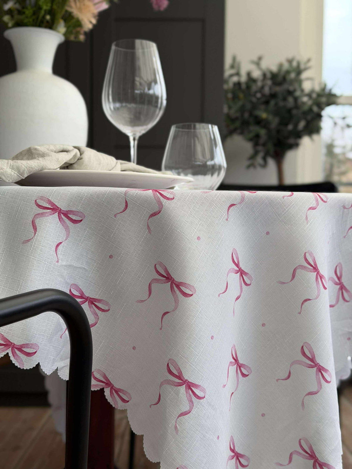 Tafelkleed met strikken
