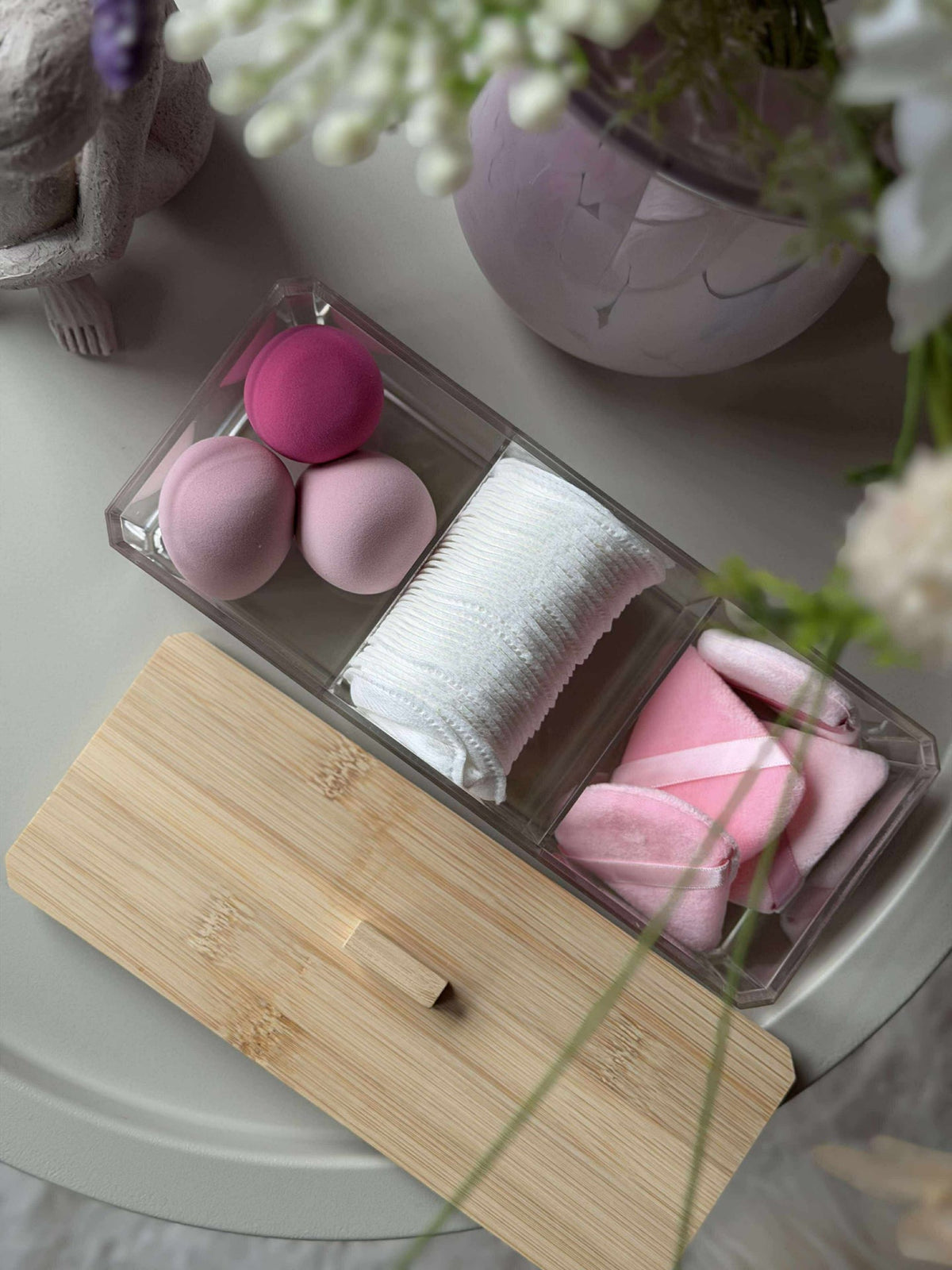Make-up organizer met inhoud