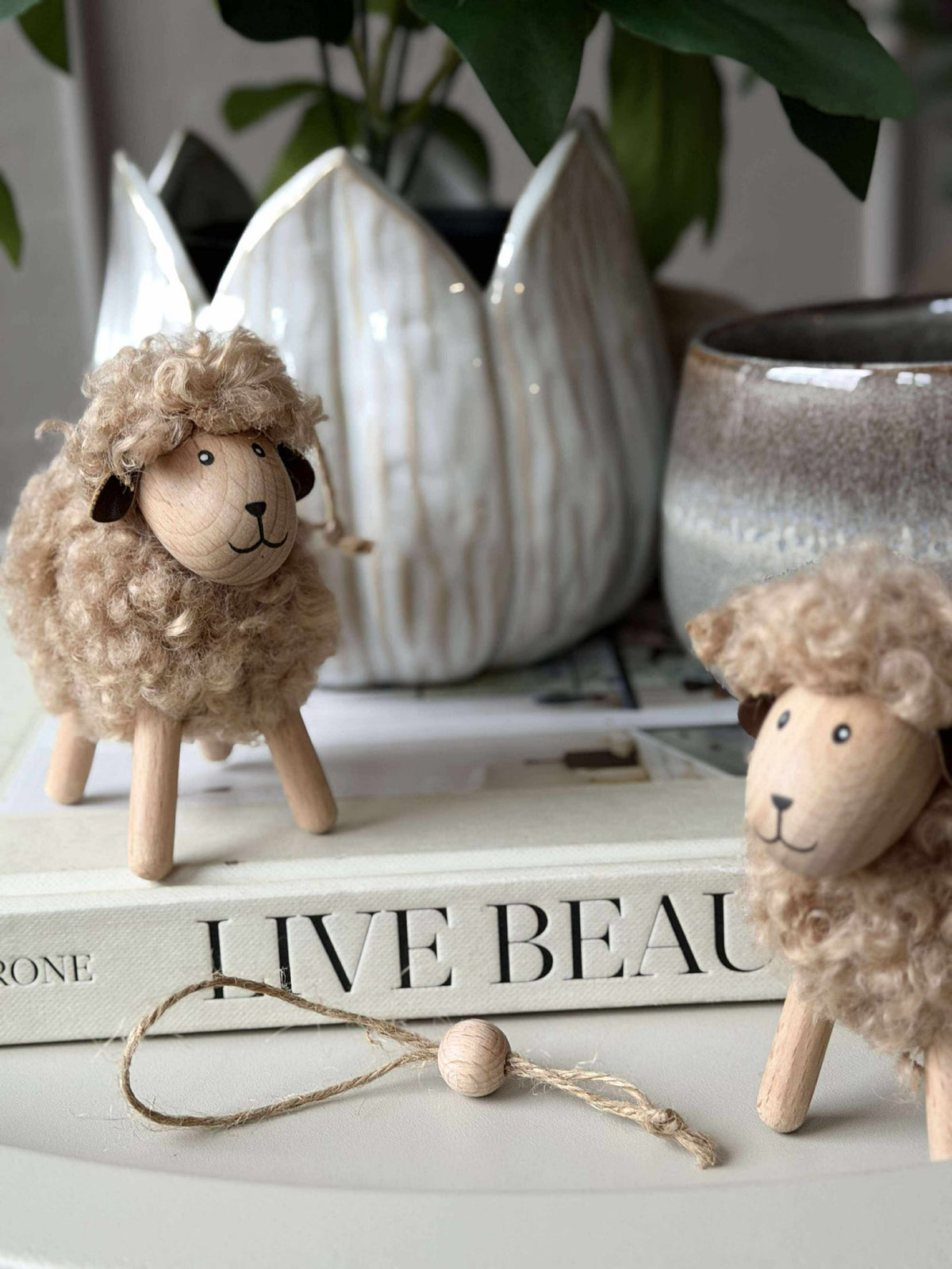Schaap Fluffy Beuk/Natuur 8cm