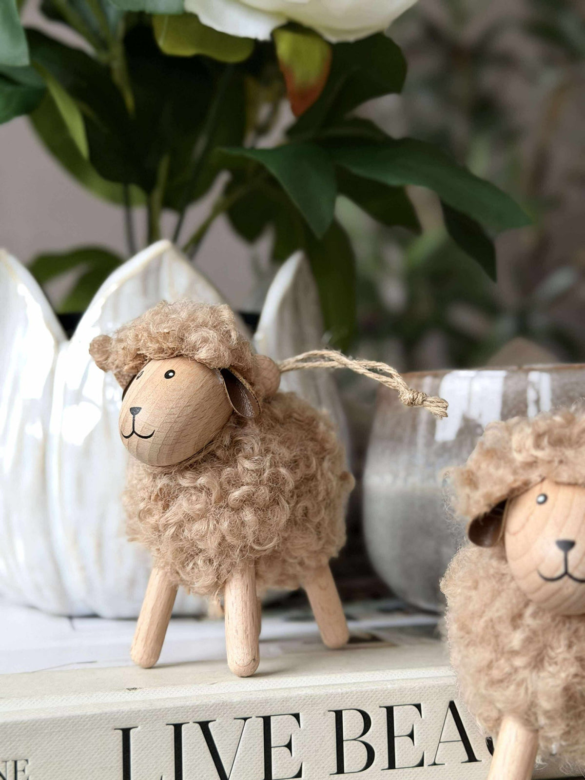 Schaap Fluffy Beuk/Natuur 8cm