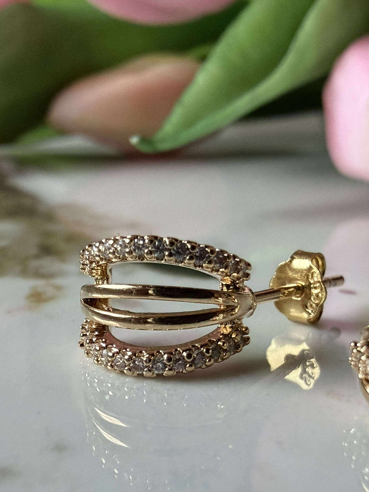 Mix box met 6 oorbellen - Monique 18k verguld