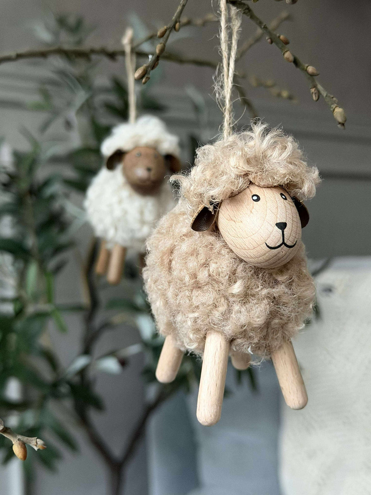 Schaap Fluffy Beuk/Natuur 8cm