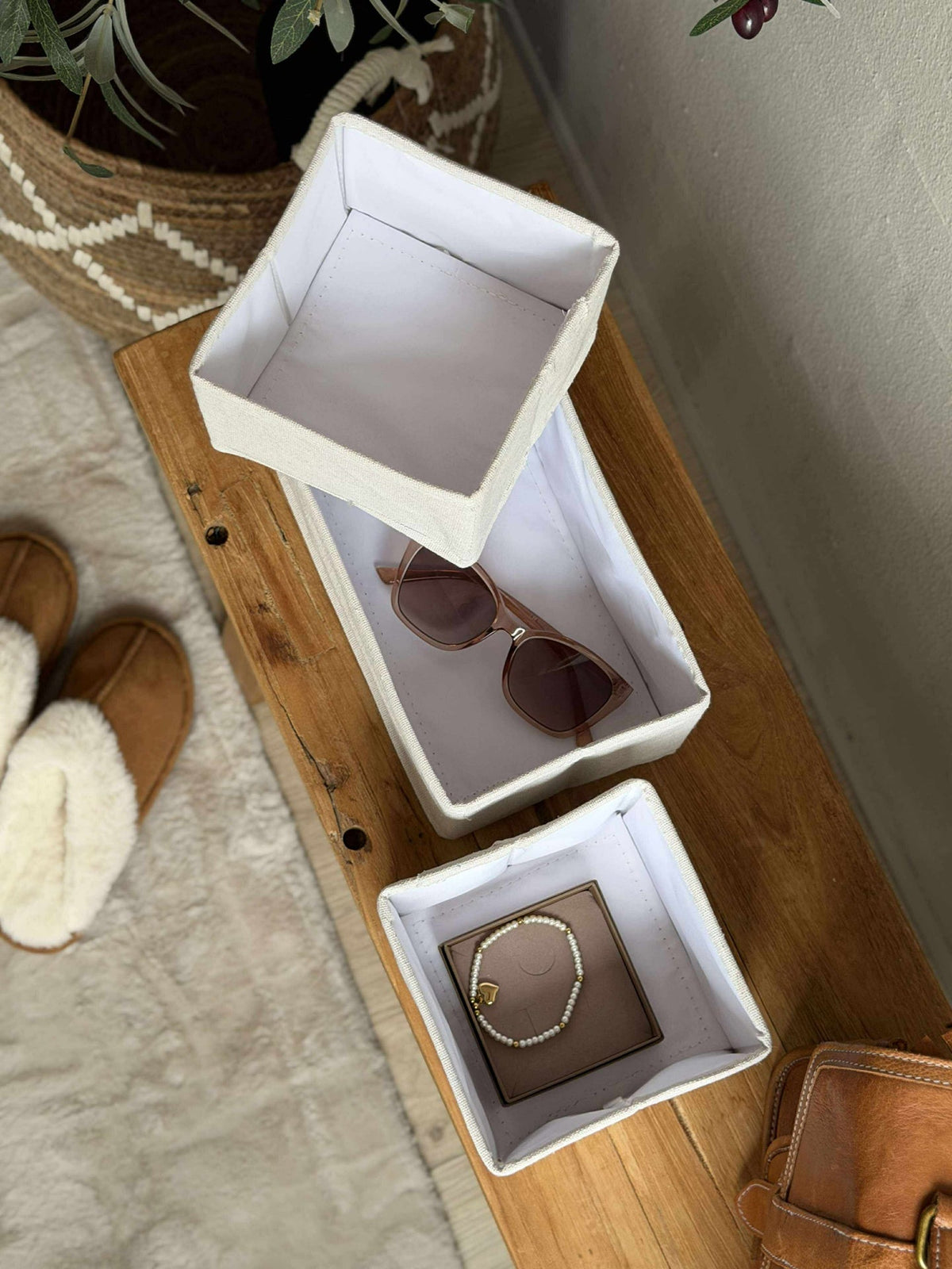 Opberging BELLA set met 3 dozen