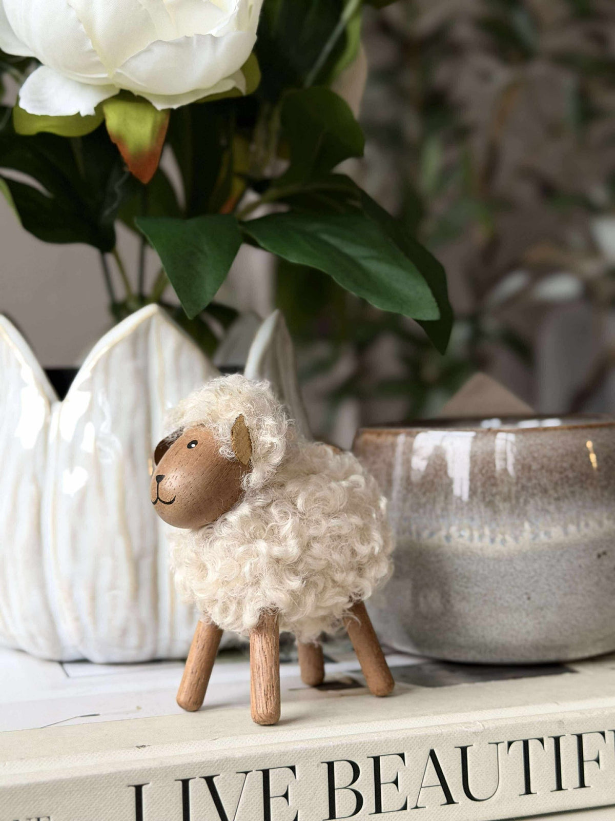 Schaap Fluffy Amber/Wit 8cm