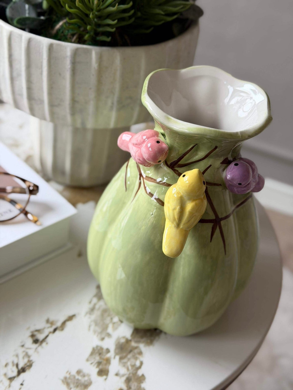 Vaas met decoratie - Wit of Groen