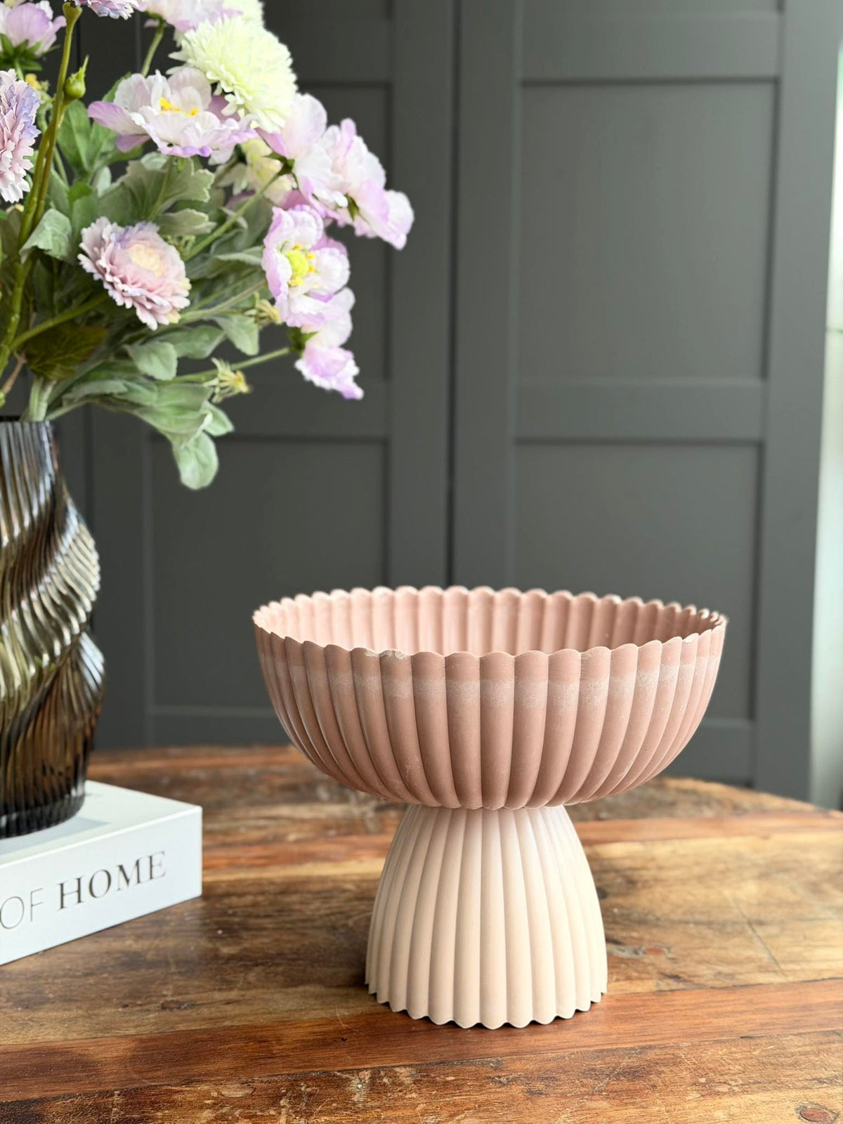 DIY etagère in betonlook - Roze
