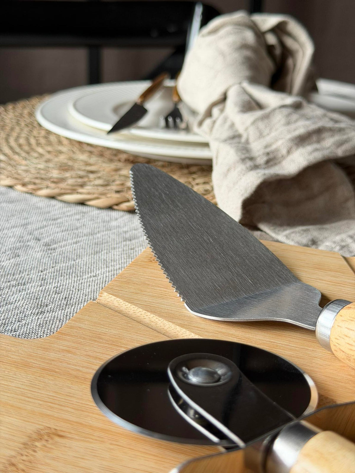 Pizzasnijplank met 2 accessoires