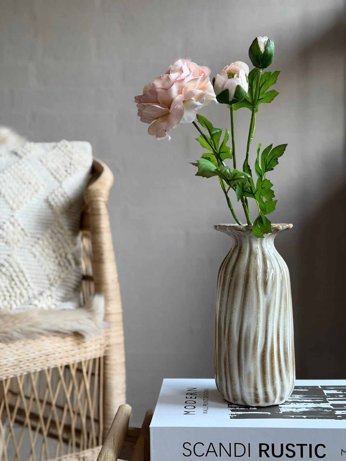Vaas flower - Beige