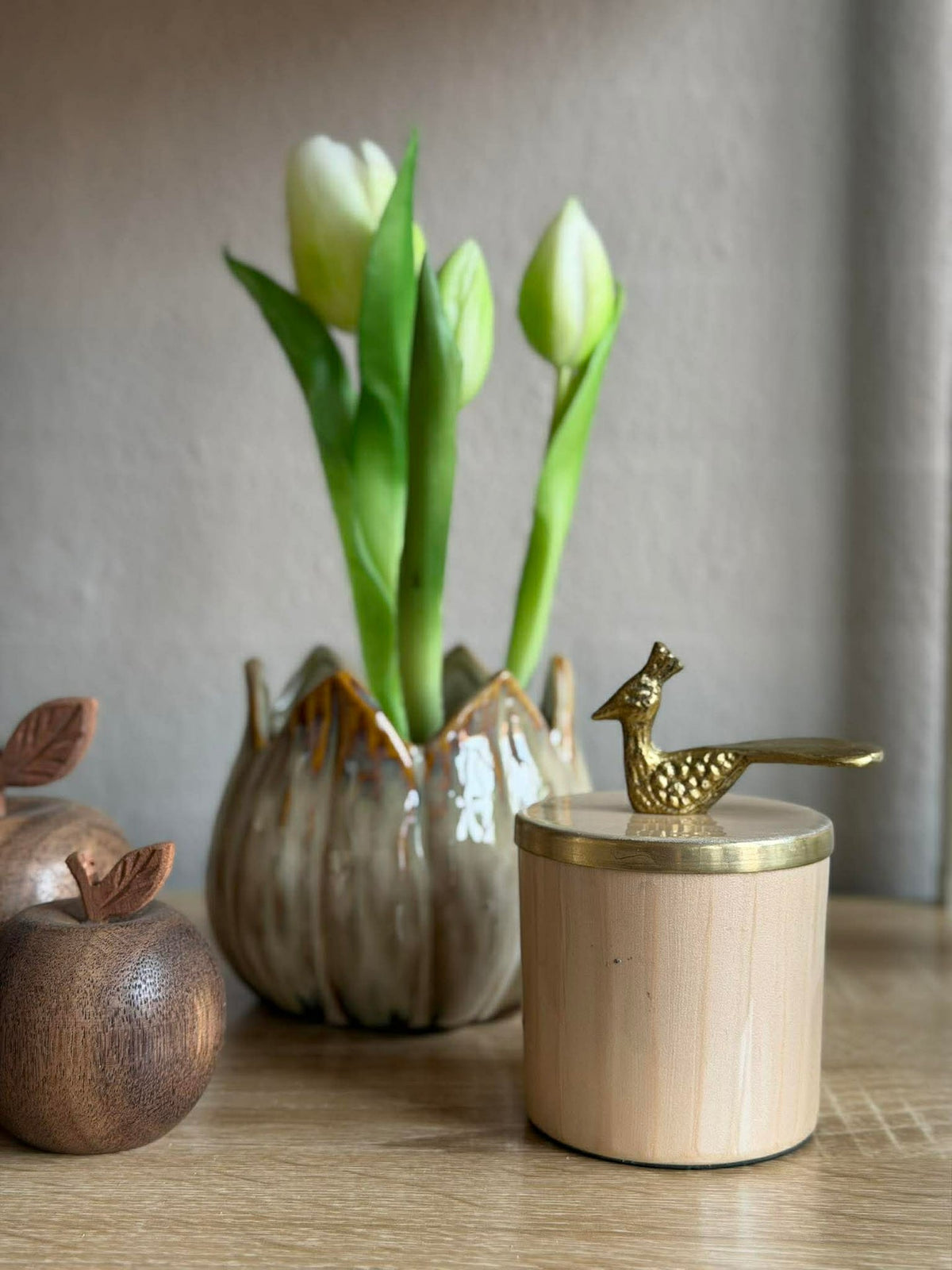 Pot met deksel – Beige met vogeltje in goud