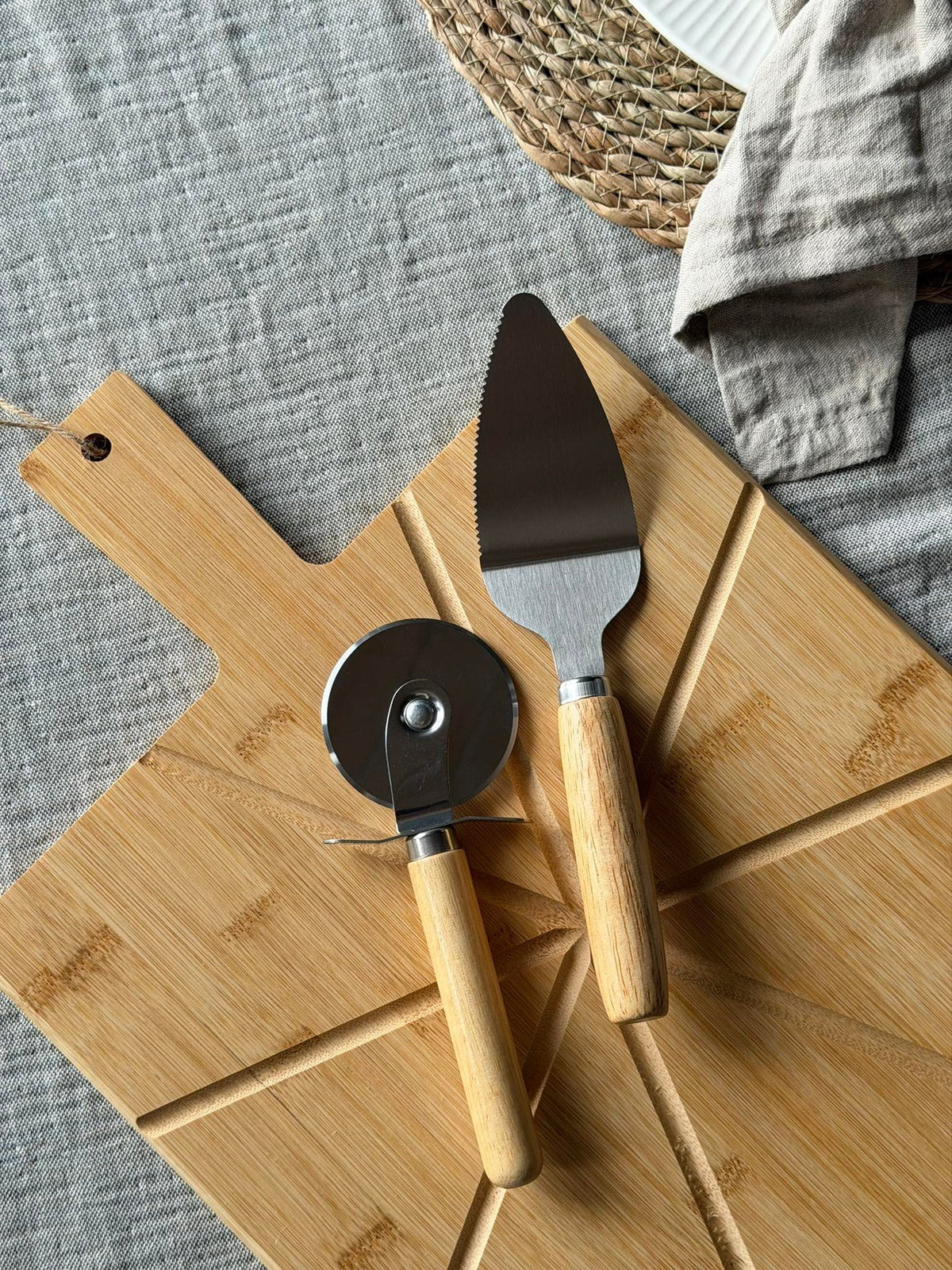 Pizzasnijplank met 2 accessoires