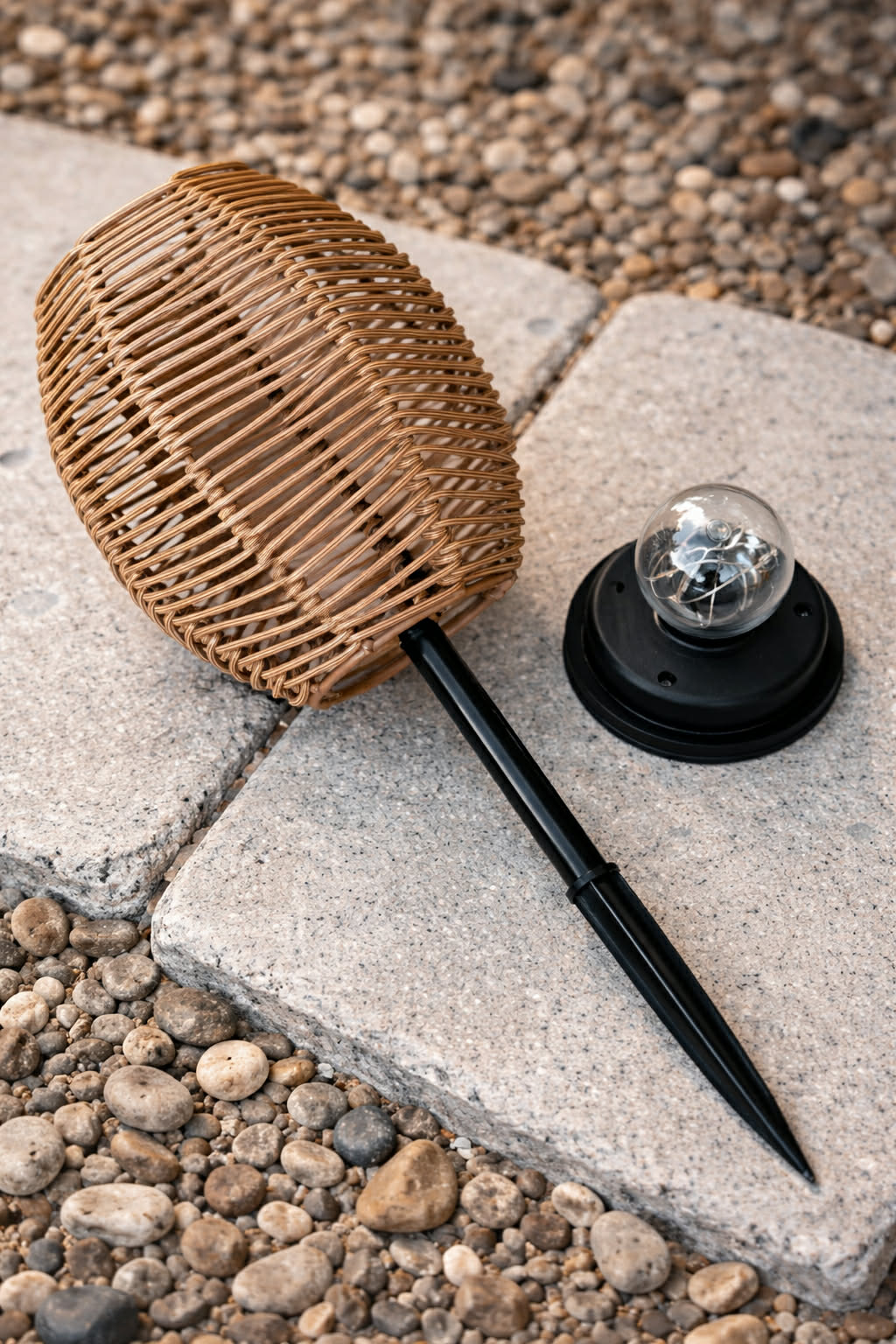Lantaarn Solar op prikstok - Rattan