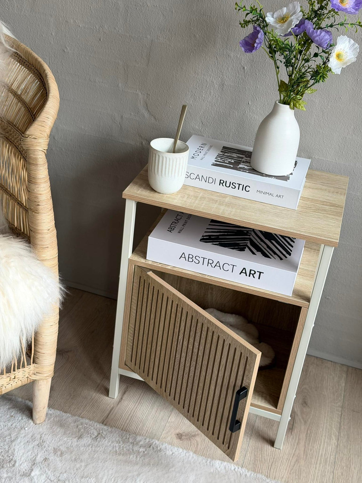 Kastje met deur - Off white