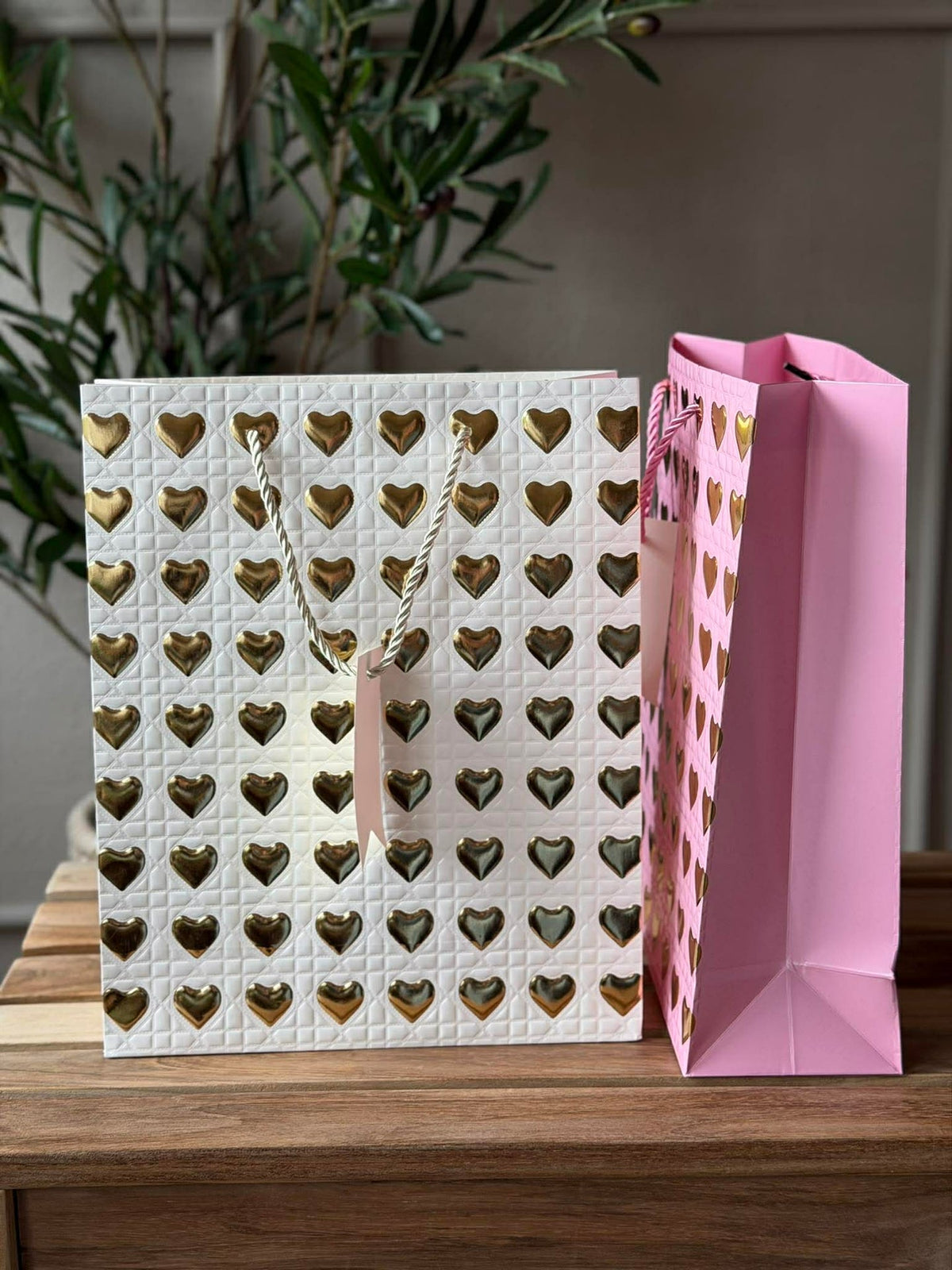 Cadeauzakje Large met Hartjes - Color Mix 1 st.