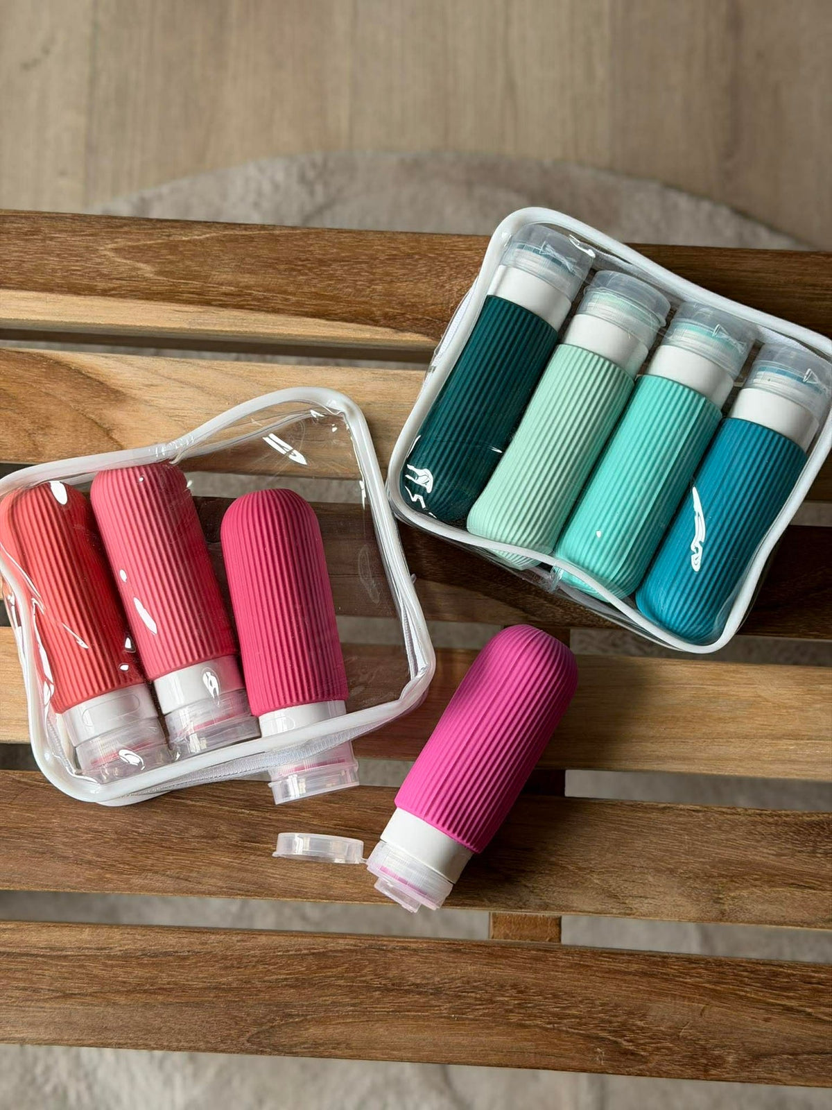 Reisset met 4 stuks - Meerdere kleuren