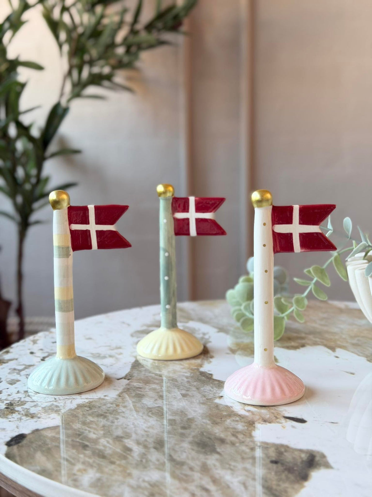 Vlag keramiek – Mix H 14 cm