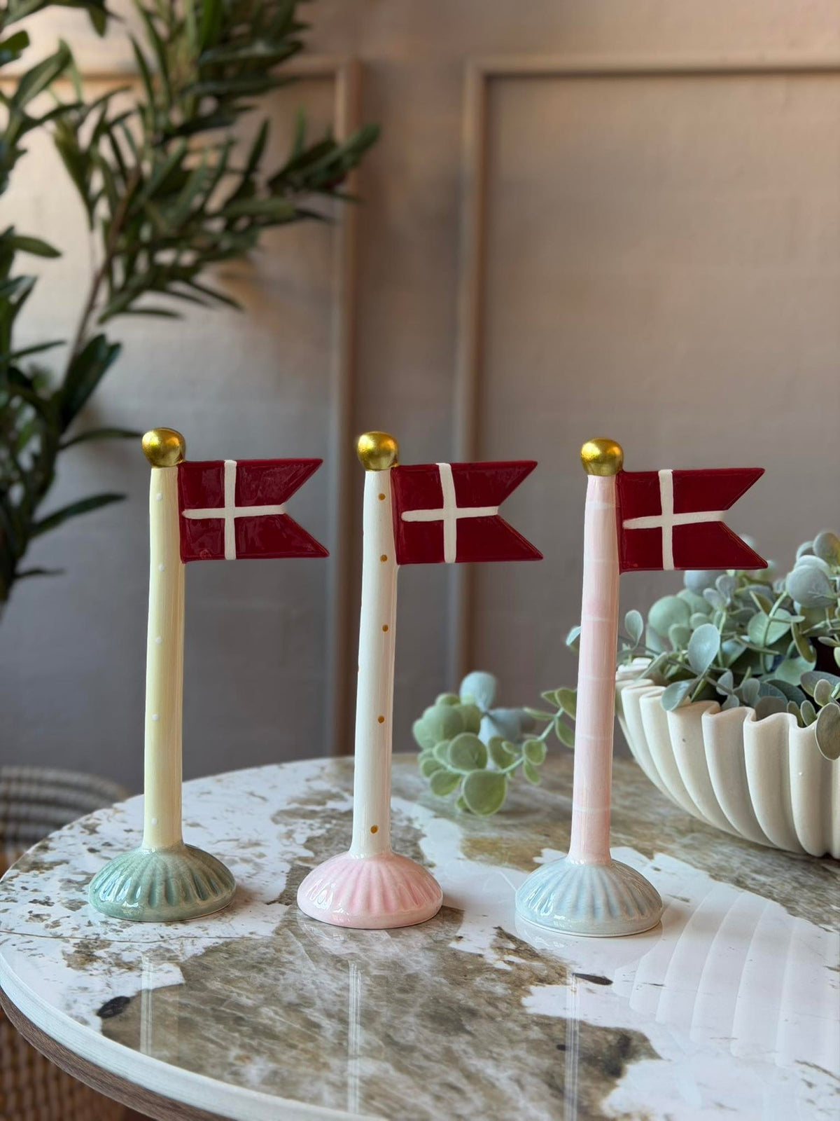 Vlag keramiek – Mix H 19 cm