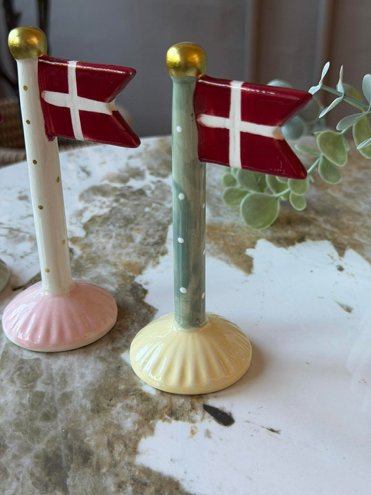 Vlag keramiek – Mix H 14 cm