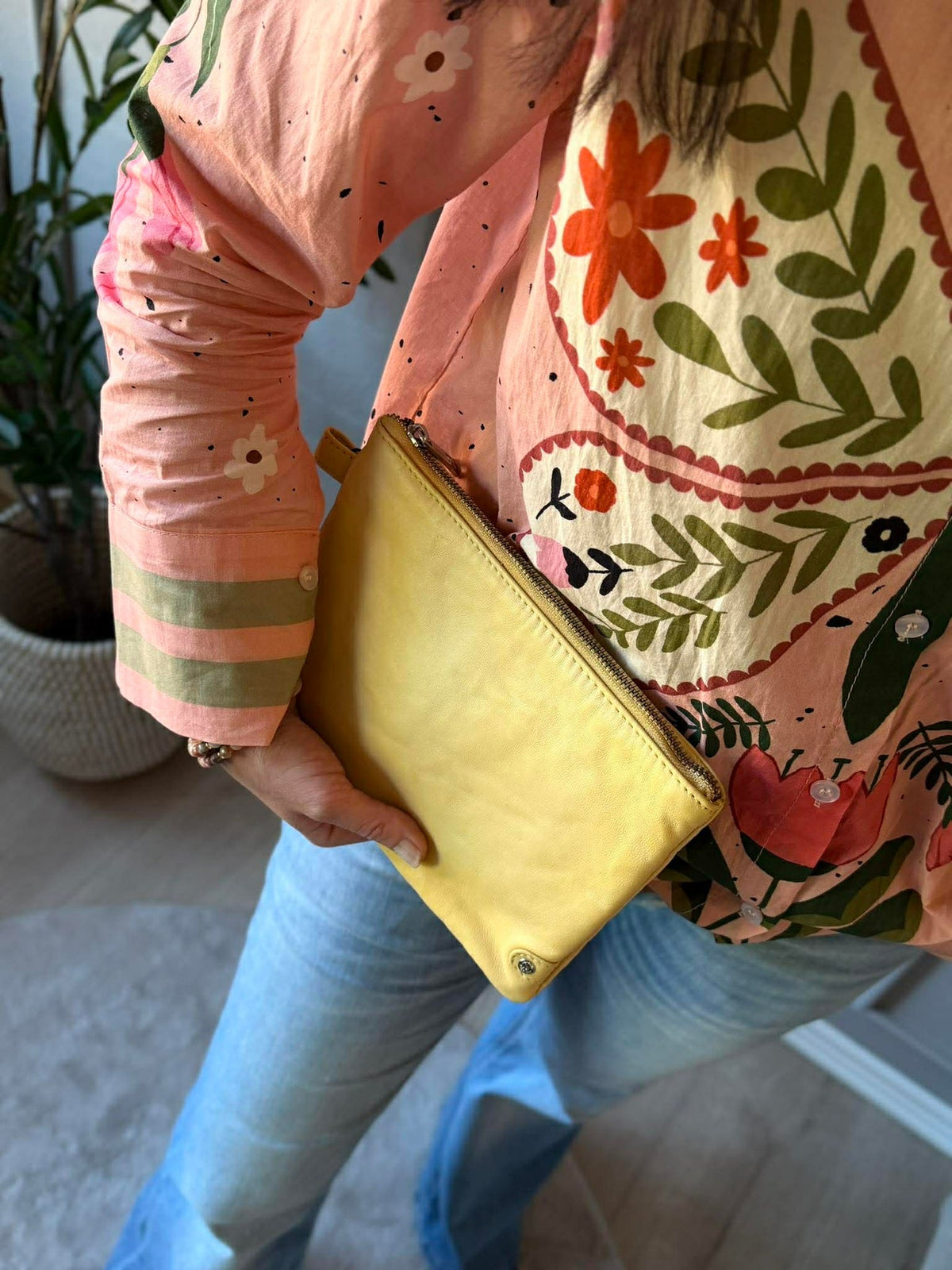 Clutch Alba - Soft yellow