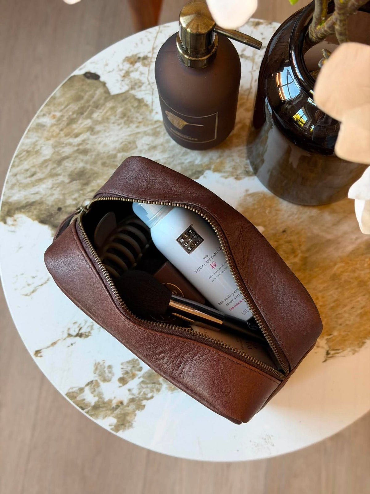 Toilettas Faust - Dark brown