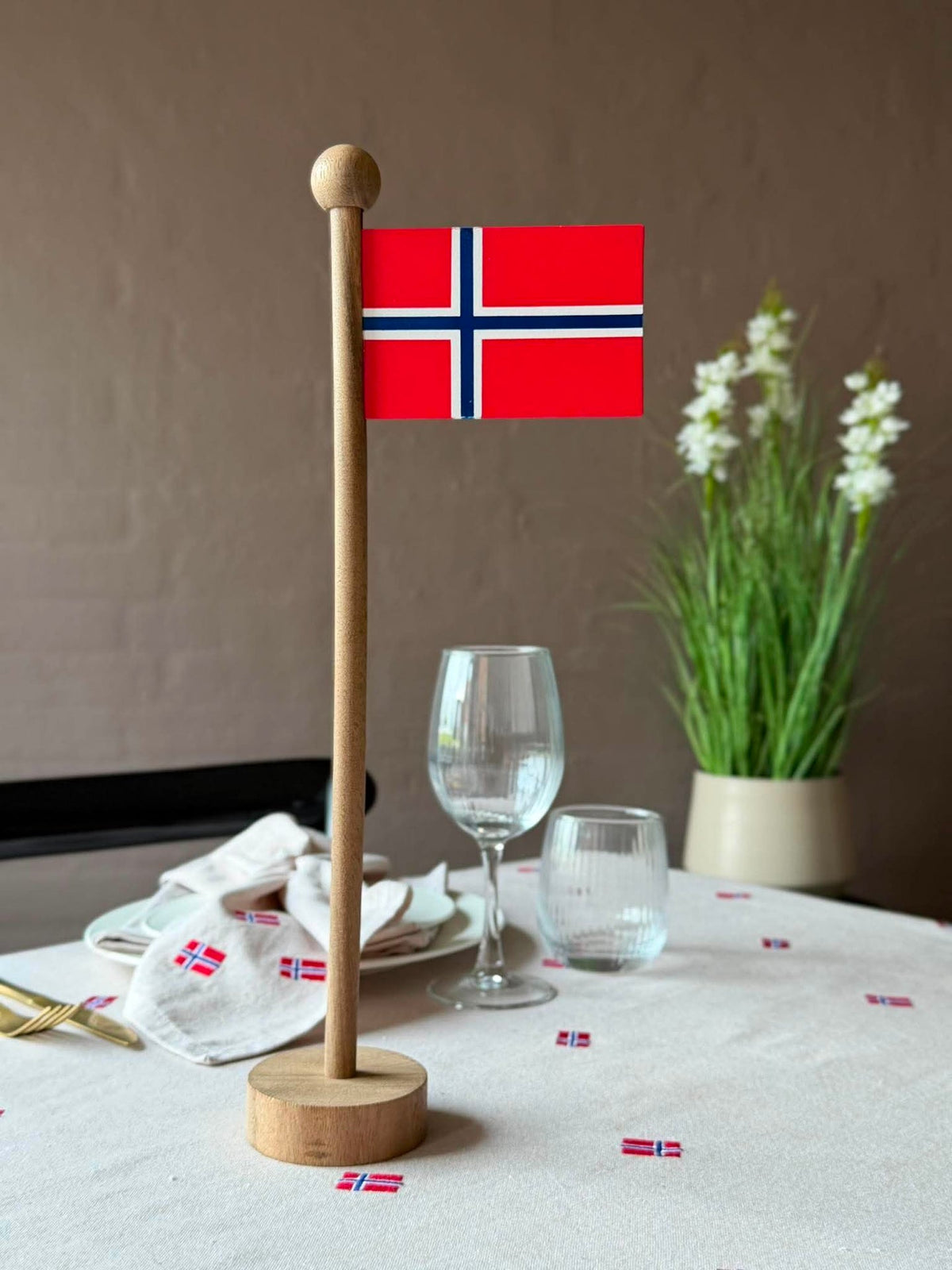 Noorse vlag wood - Meerdere maten