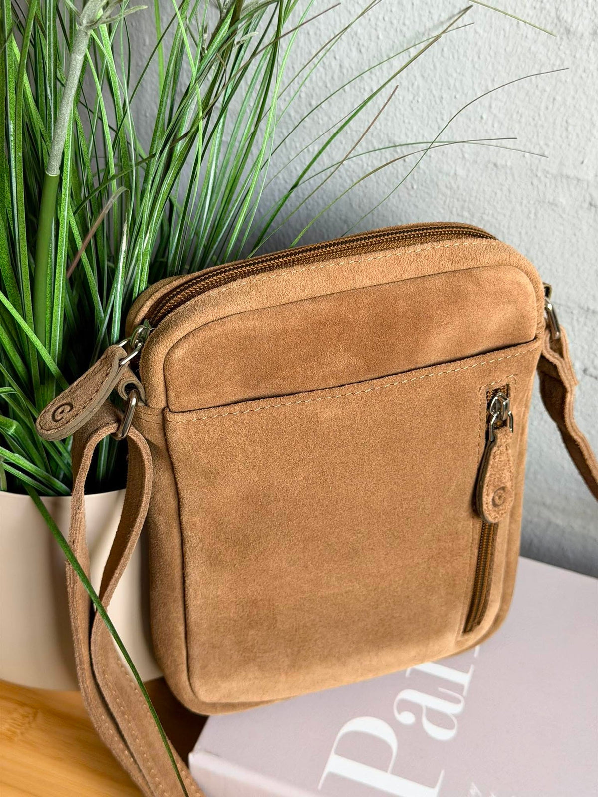Telefoontasje Daily - Suede beige