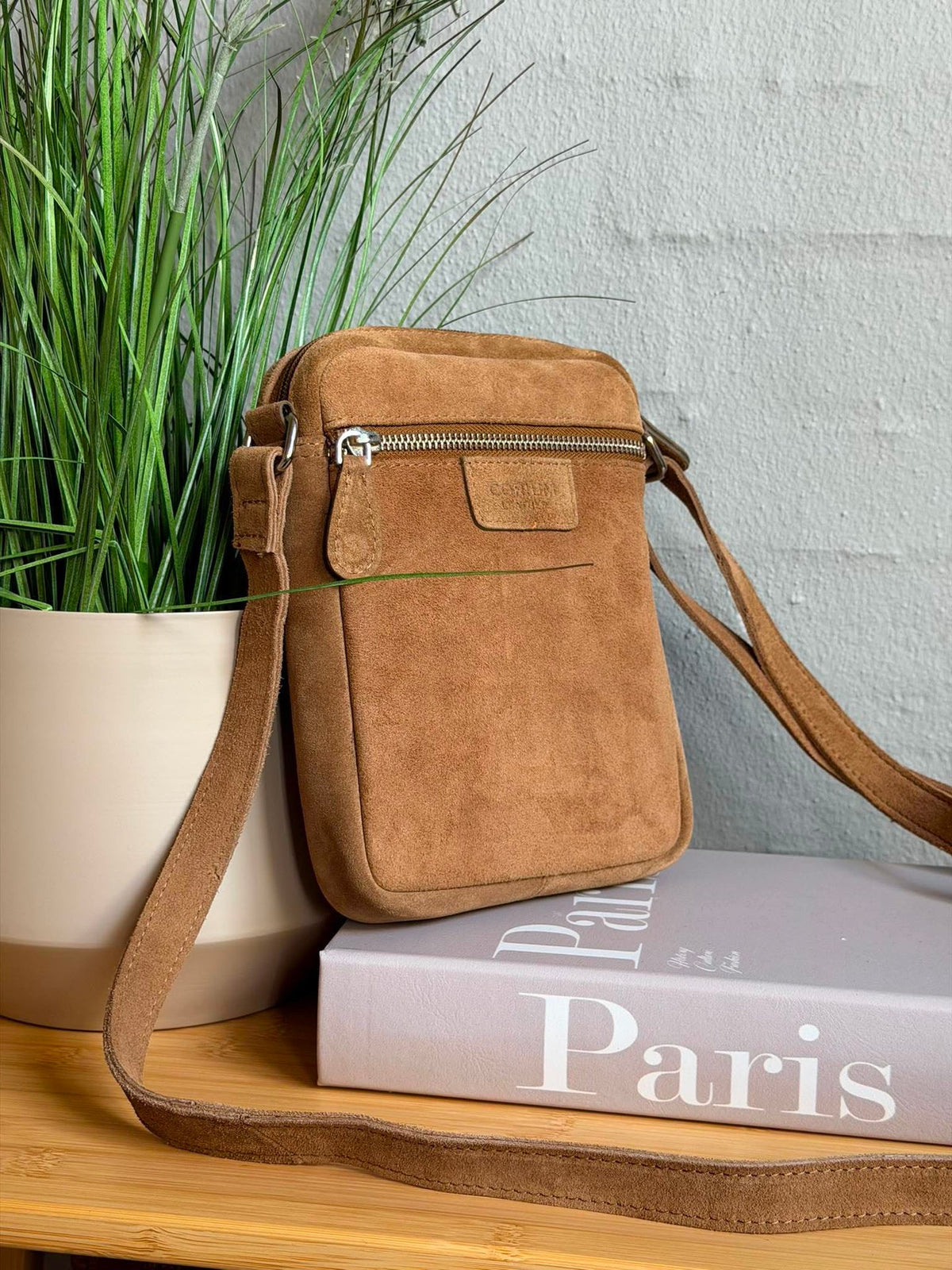 Telefoontasje Daily - Suede beige