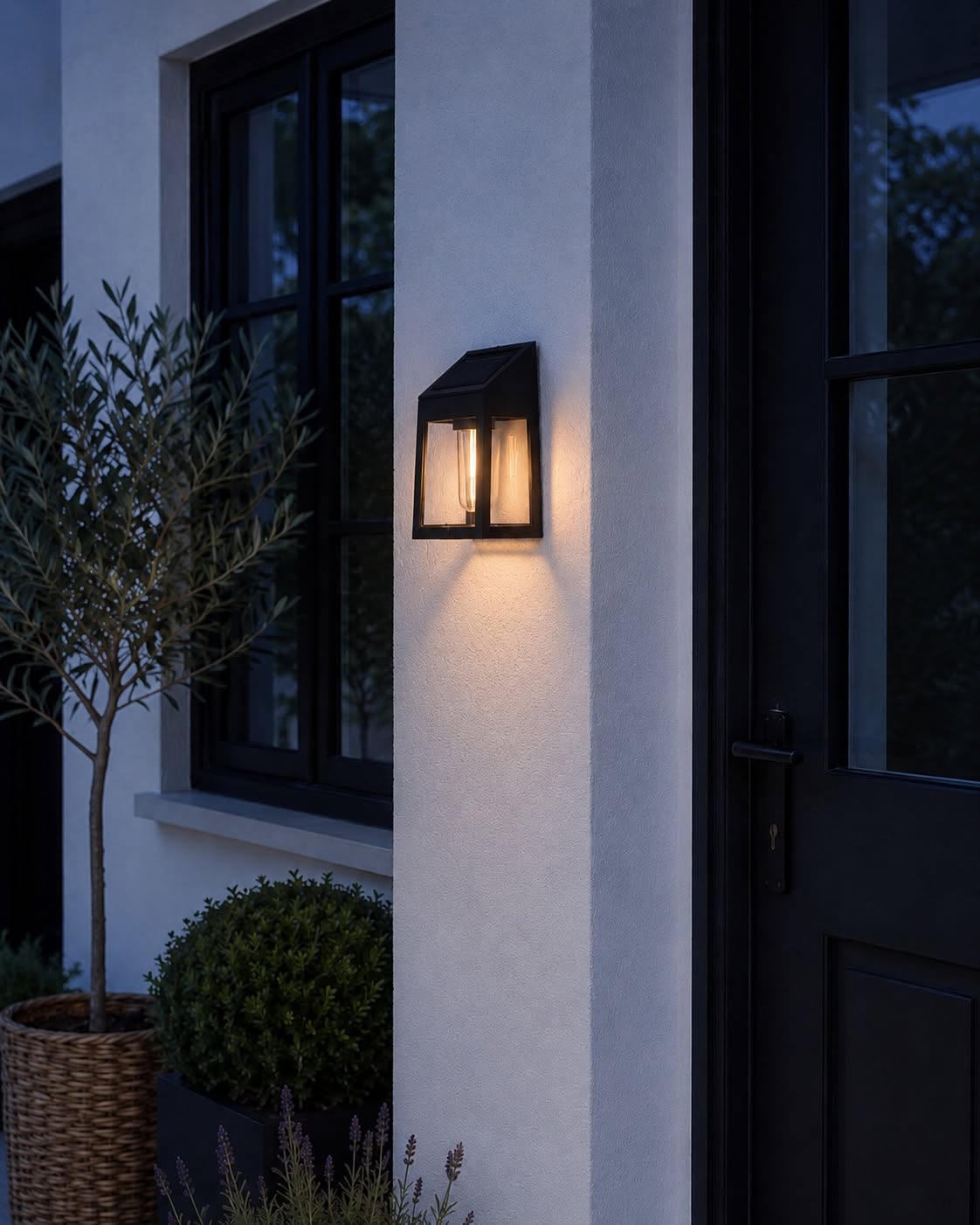 Wandlamp met zonne-energie - 1 stuk
