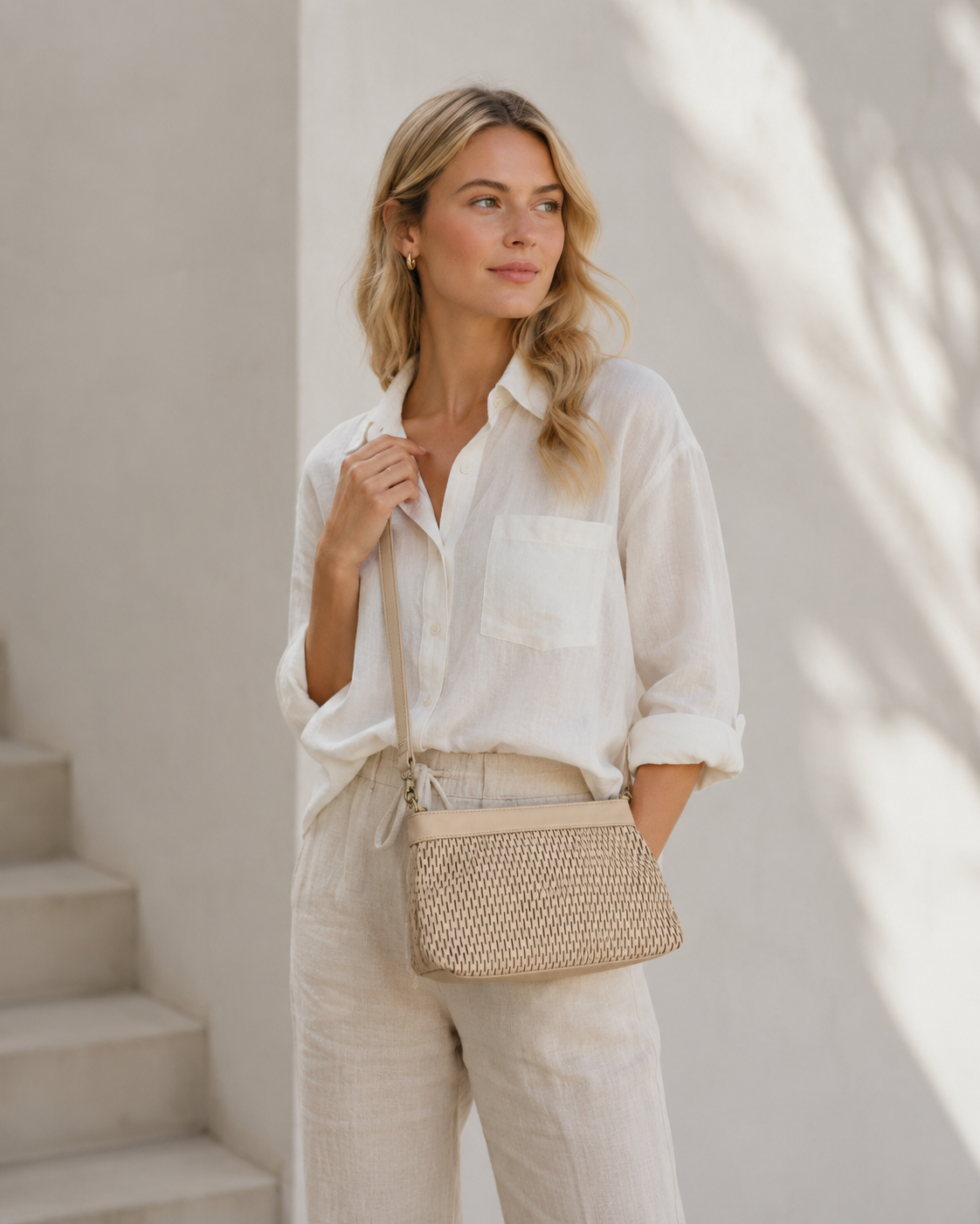 Clutch met geperforeerd patroon - Sand