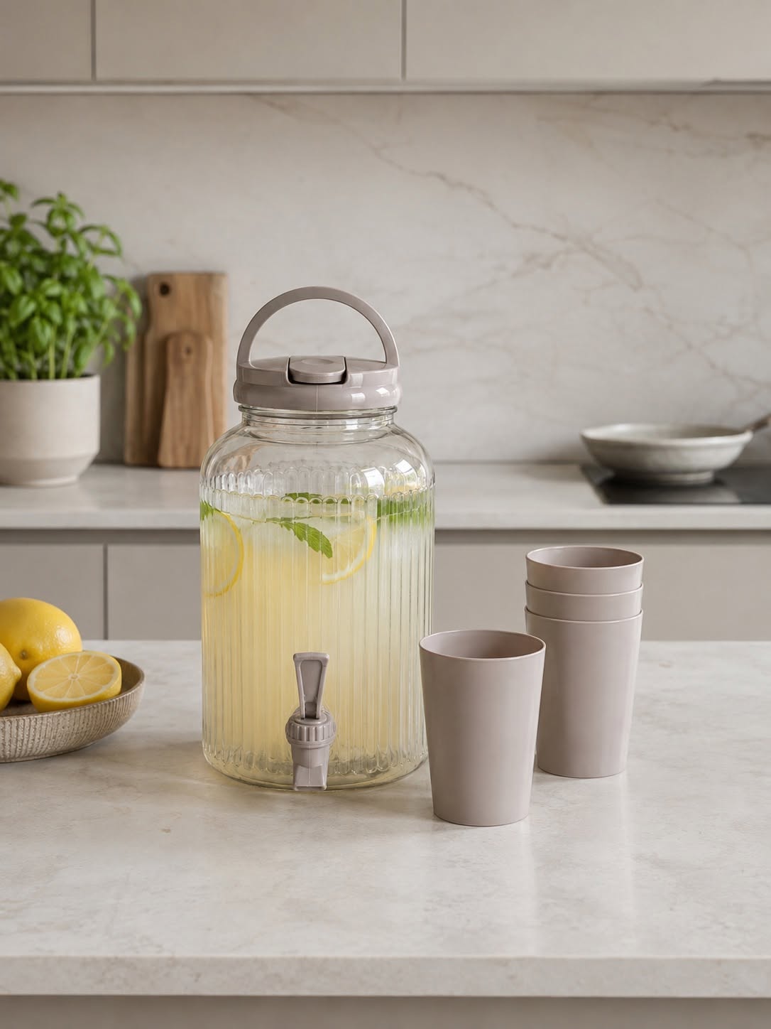 Dispenser met drinkglazen - meerdere kleuren